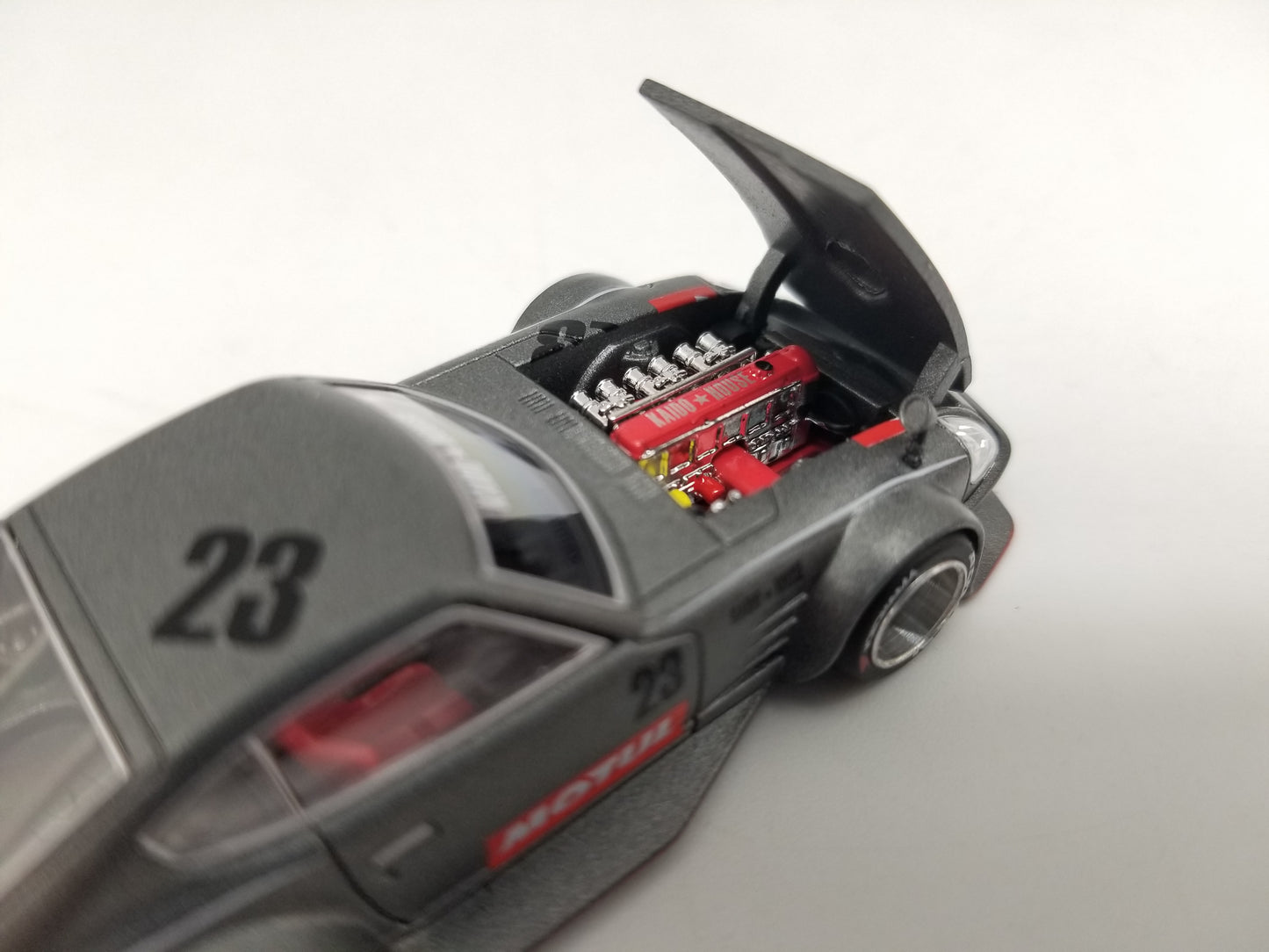 Kaido House 035 MiniGT- Datsun Fairlady Z - MOTUL Matte Grey