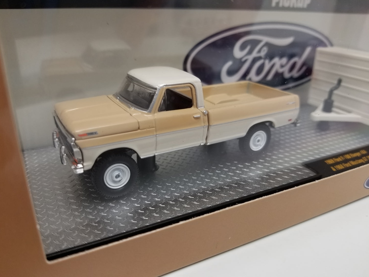 M2 1969 Ford F-100 Ranger 4x4 & 1968 Ford Mustang GT 390 - Auto Hauler