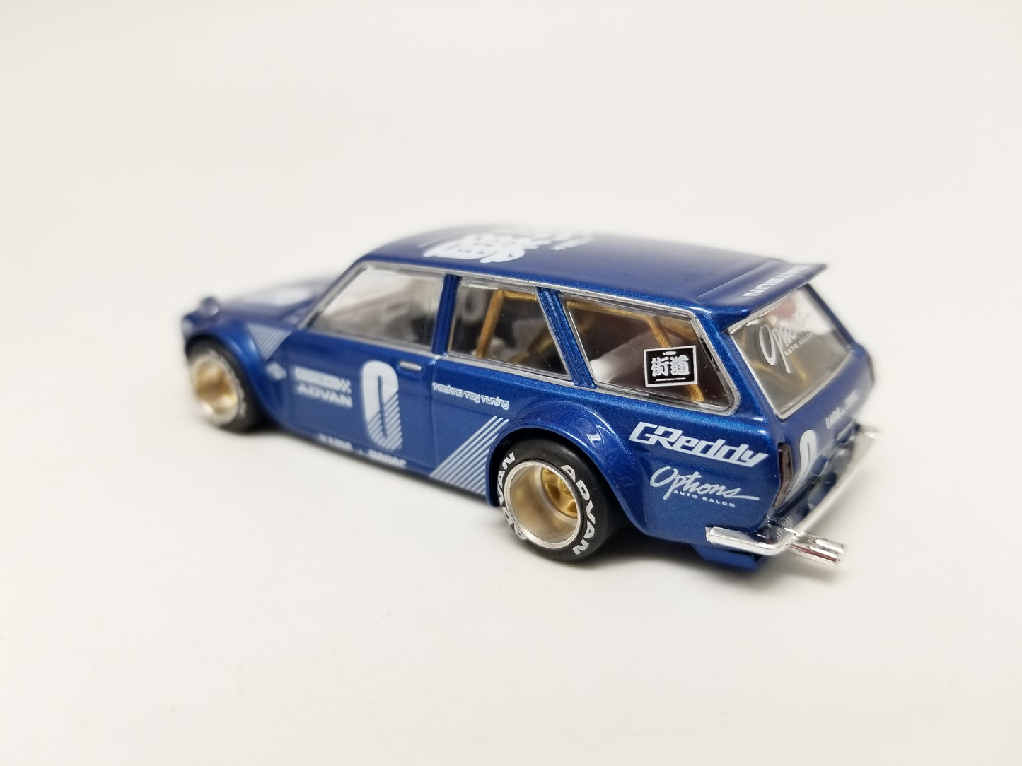 Kaido House 011 MiniGT - Datsun 510 Wagon - BLUE