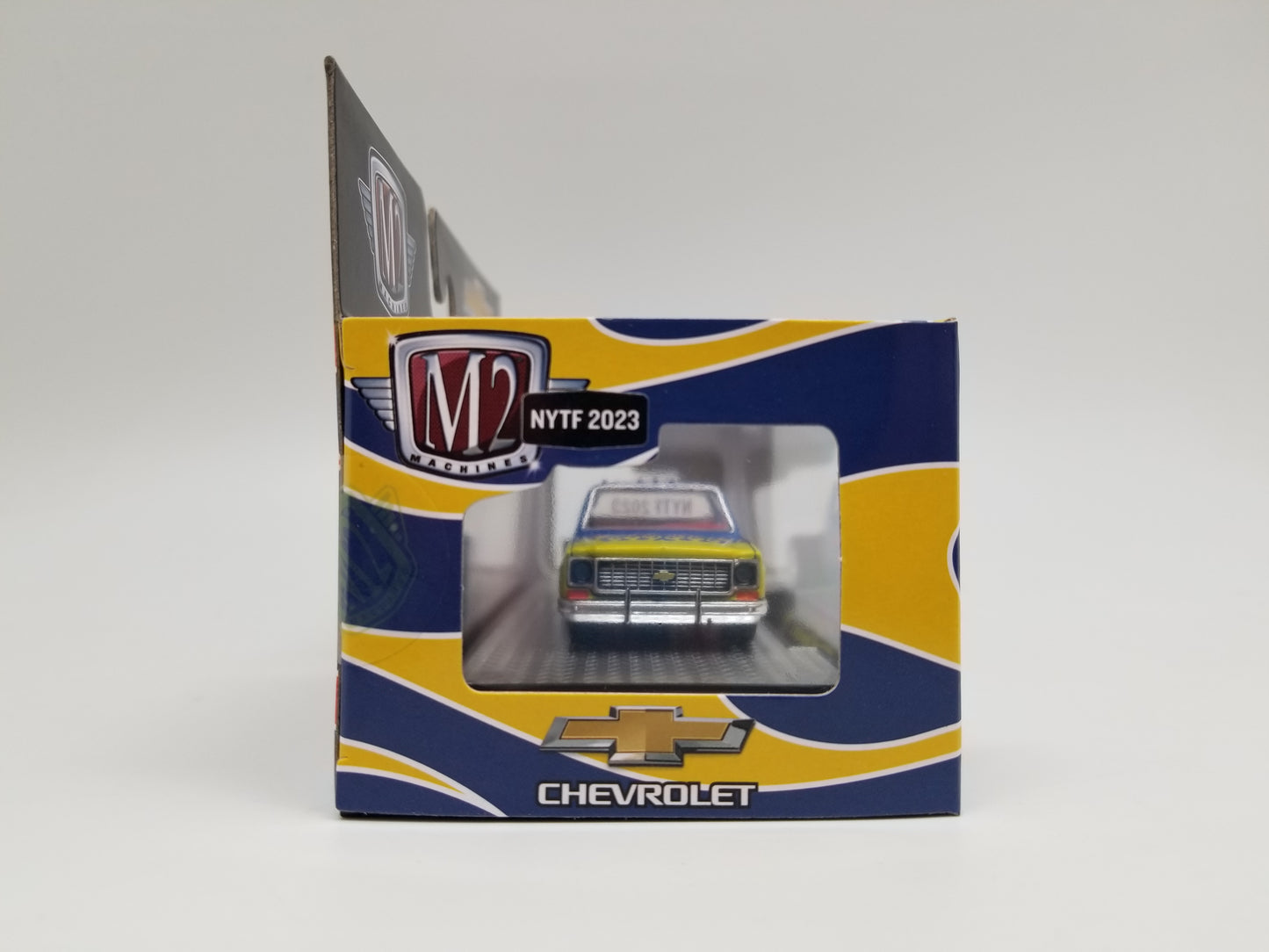 M2 1973 Chevrolet C30 Truck 1/1200 - NYTF **1 Per Customer**