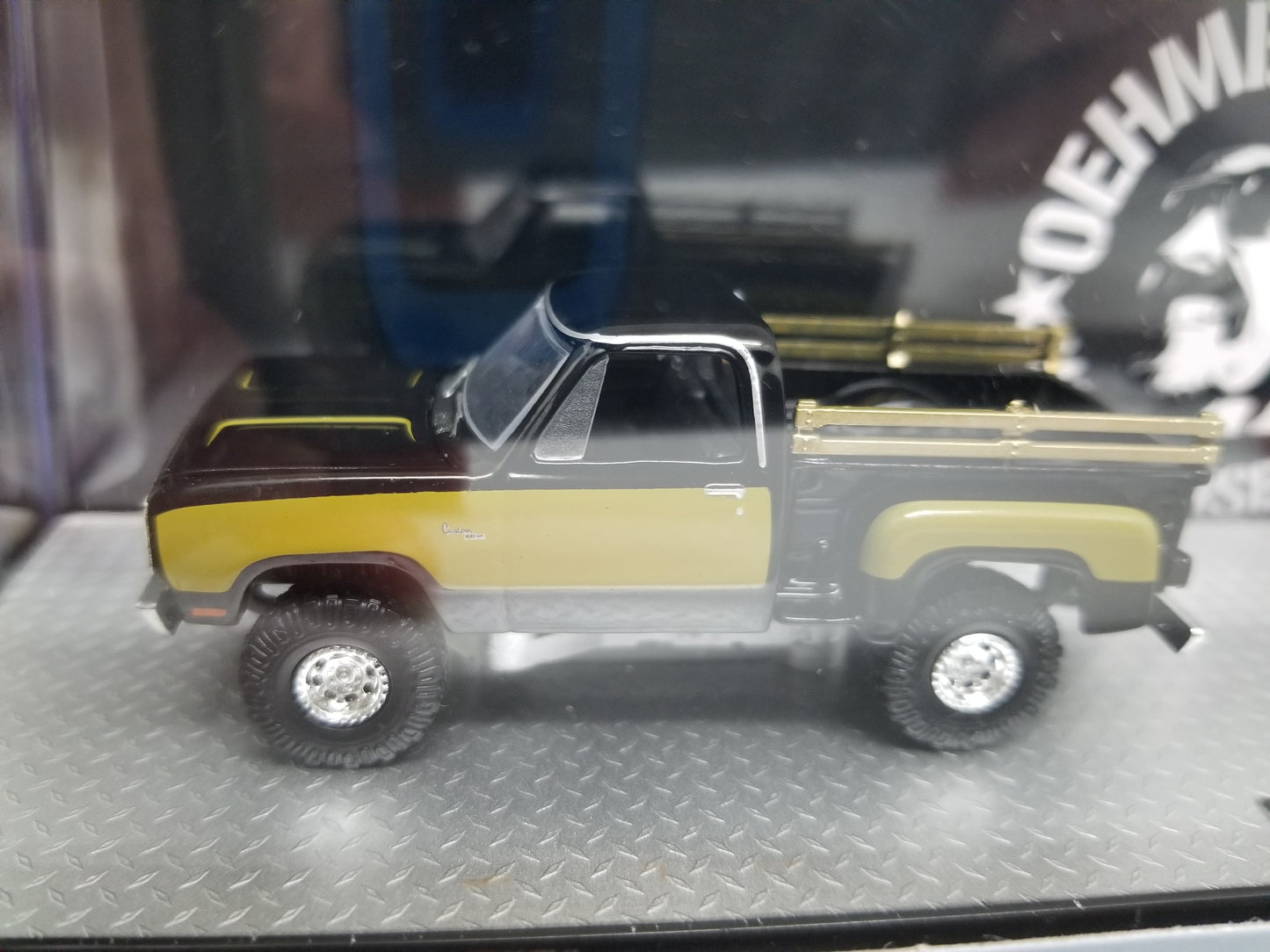M2 1978 Dodge 100 Warlock & 1944 Jeep MB - OEHME BROS. - Auto Hauler