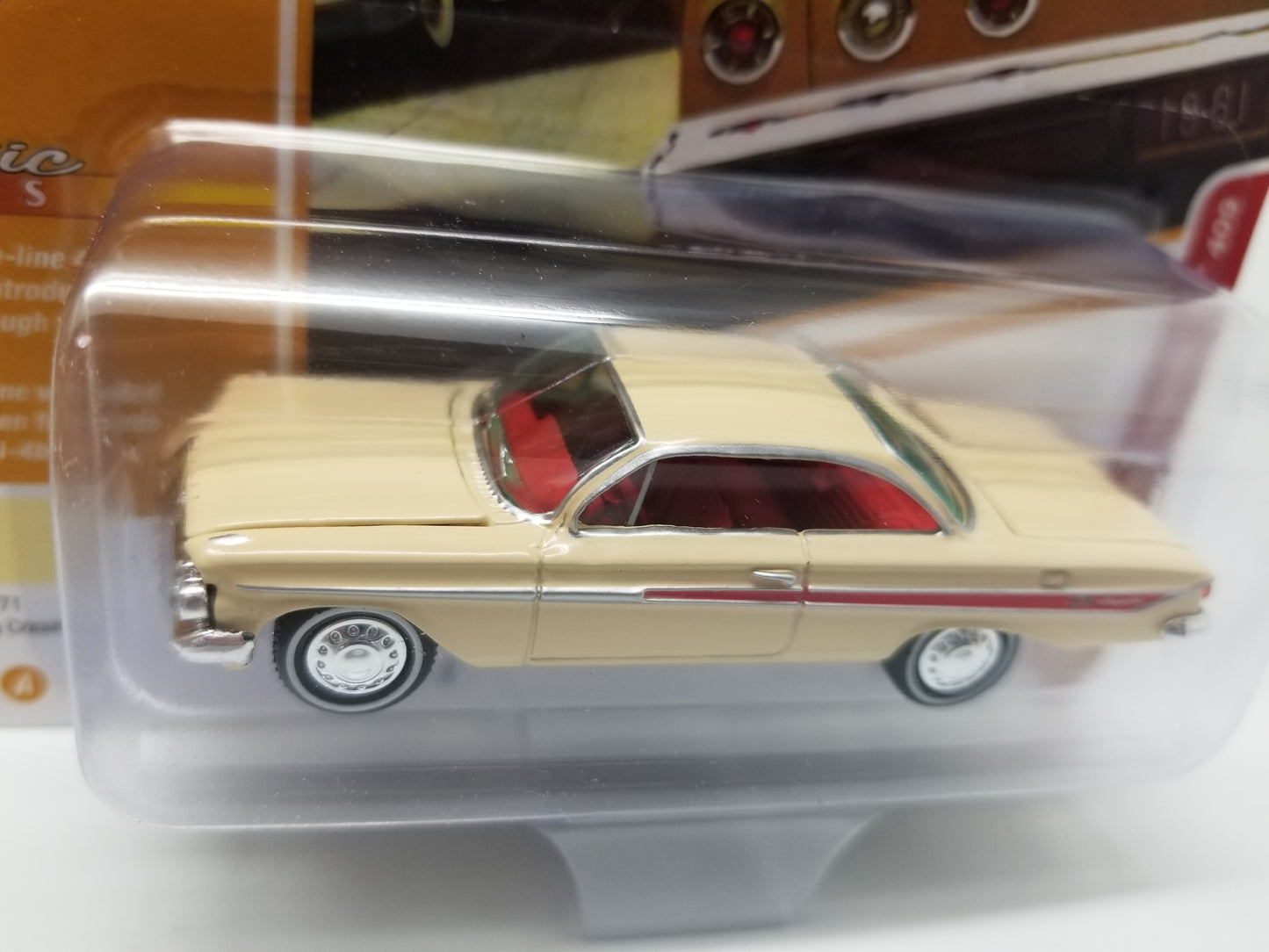 JL 1961 Chevy Impala SS 409 - Coronna Cream - Classic Gold
