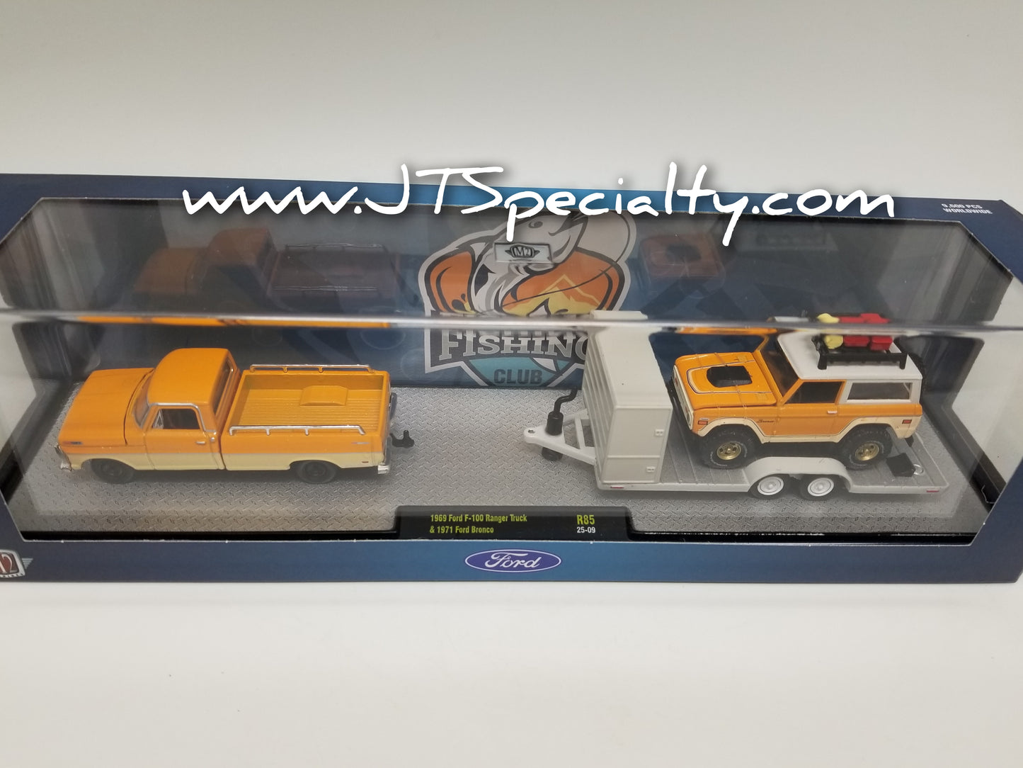 M2 1969 Ford F100 Ranger Truck & 1971 Bronco - Auto Hauler