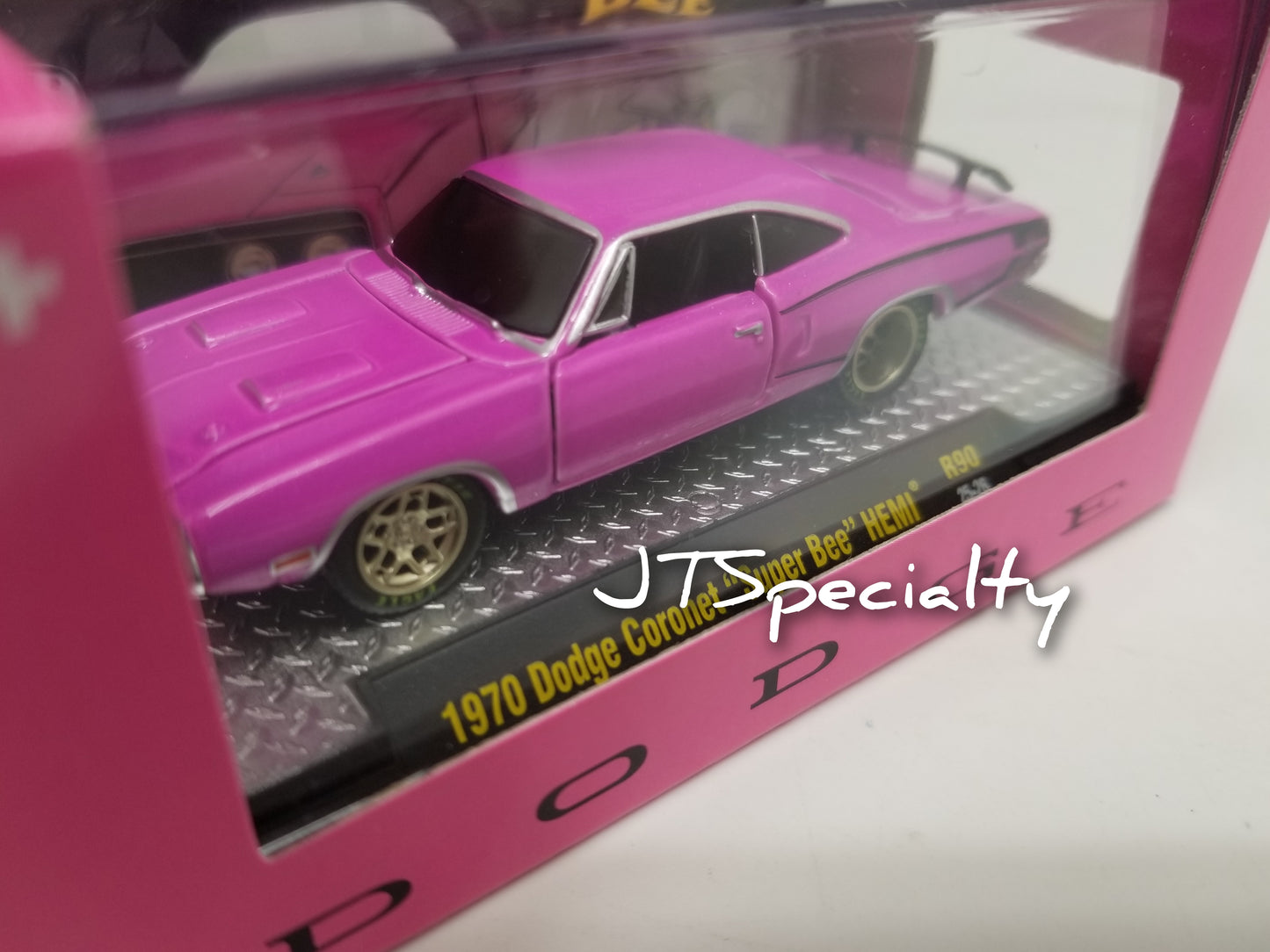 M2 1970 Dodge Coronet "Super Bee" HEMI