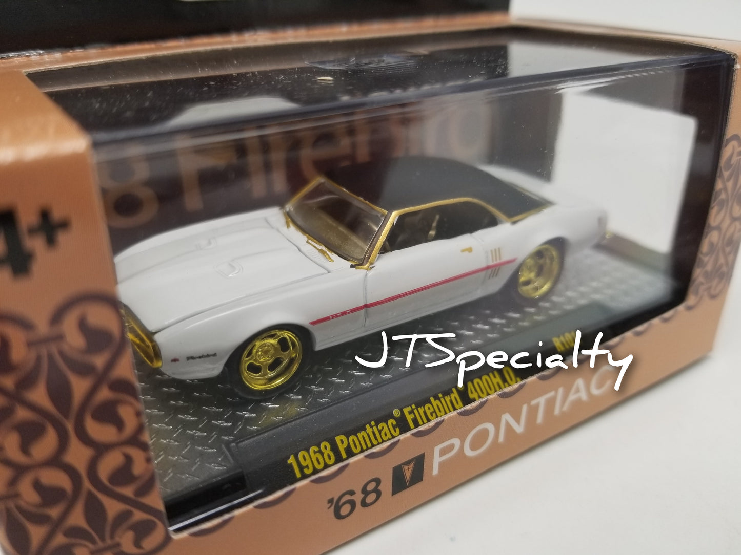 M2 CHASE 1968 Pontiac Firebird 400 H.O.