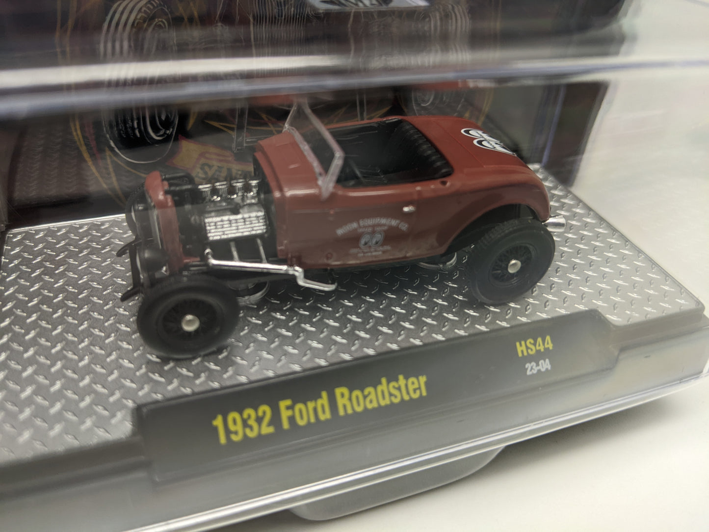 M2 1932 Ford Roadster - Moon Equipped