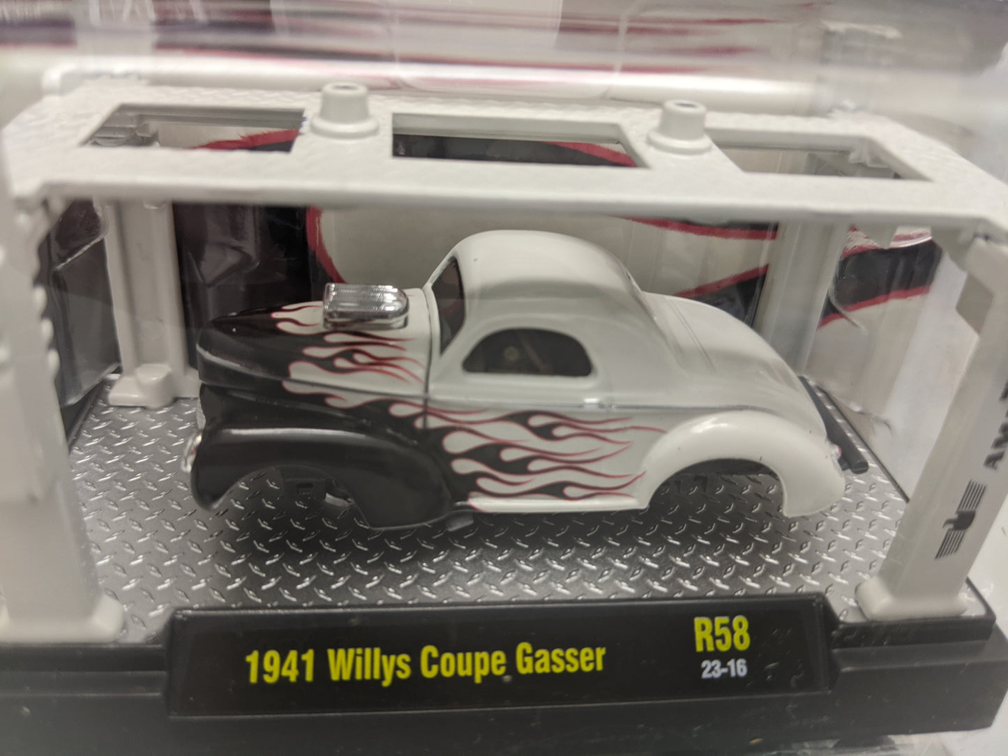 M2 1941 Willys Coupe Gasser Model Kit