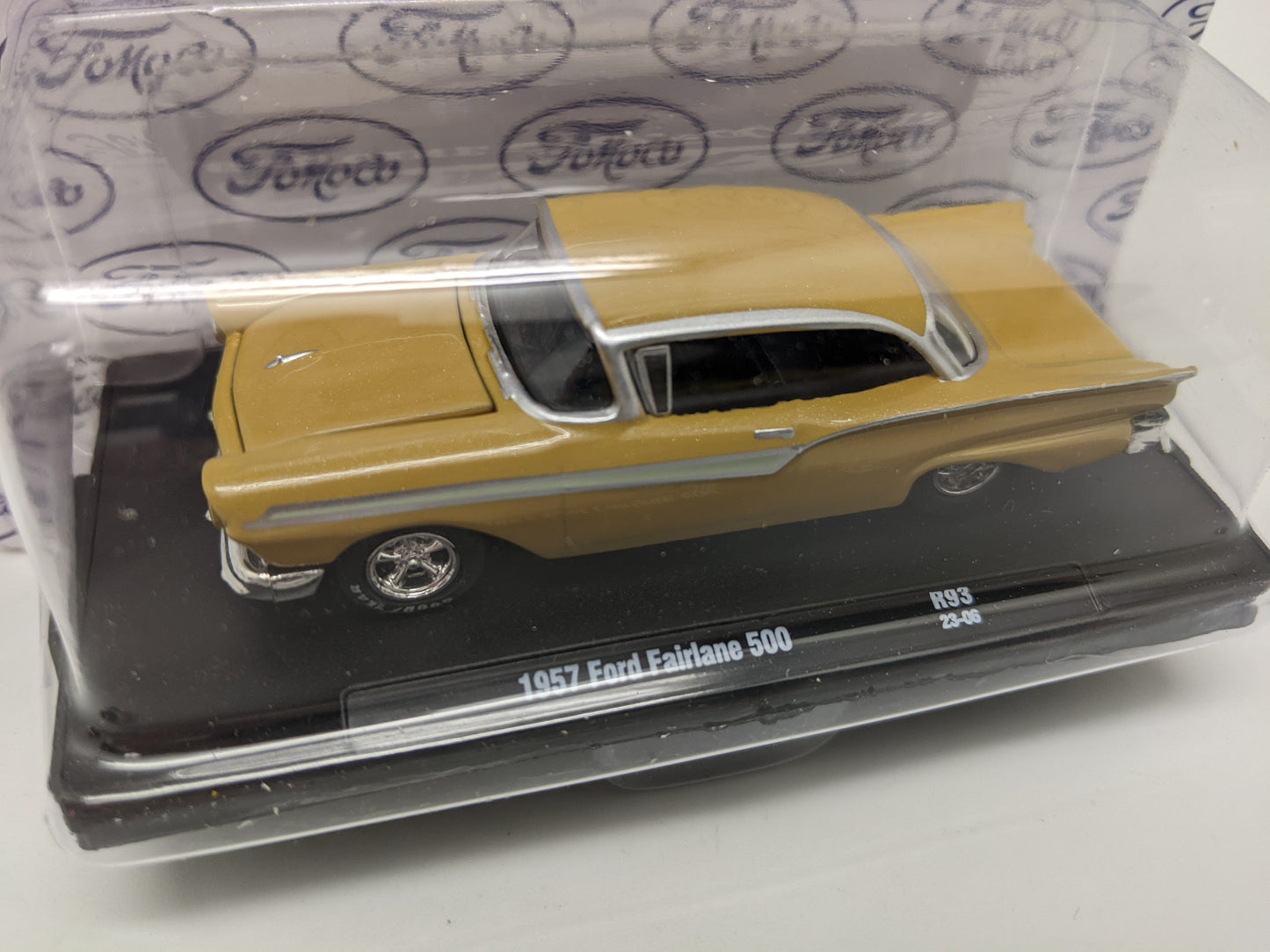 M2 1957 Ford Fairlane 500 - FoMoCo