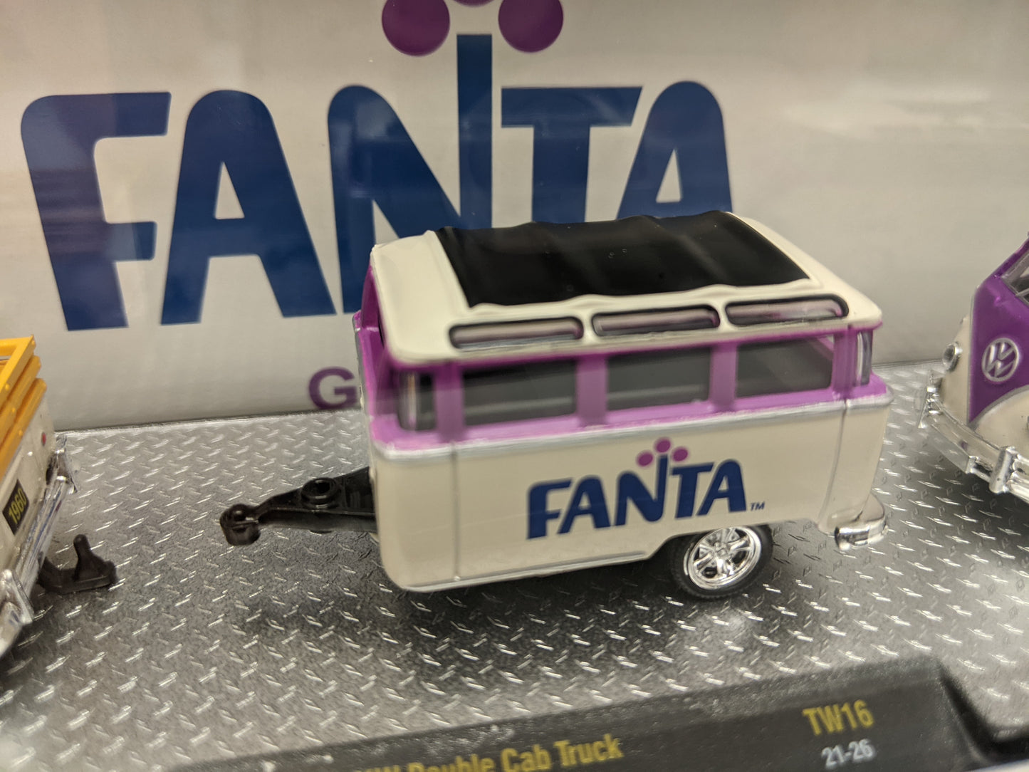 M2 1960 VW Double Cab Truck & 1960 VW 15 Window Bus Fanta Auto Hauler