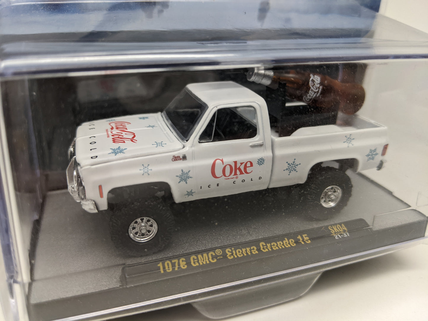 M2 1976 GMC Sierra Grande 15 - Coca-Cola