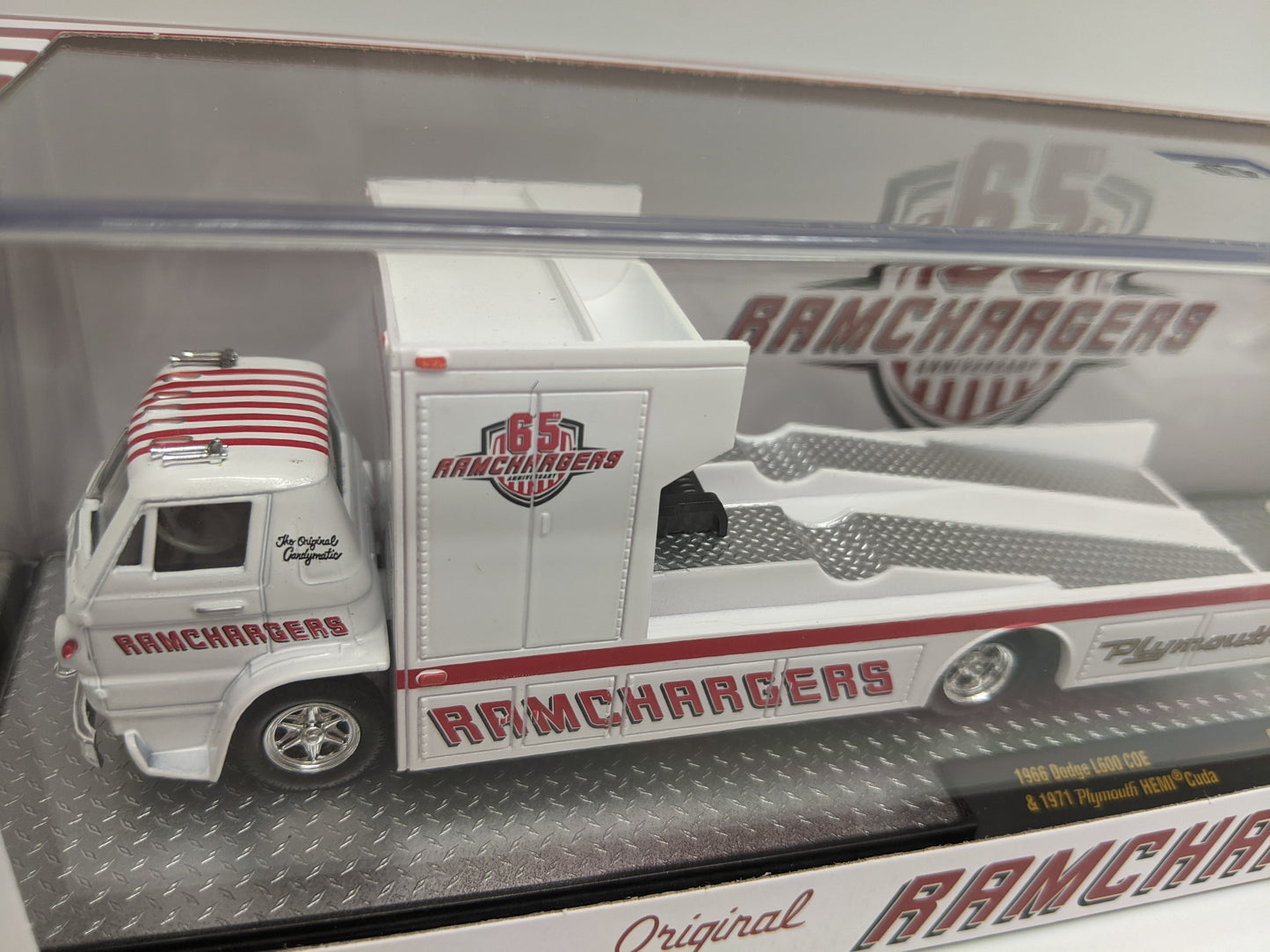 M2 1966 Dodge L600 COE & 1971 Plymouth HEMI Cuda - RAMCHARGERS Auto Hauler