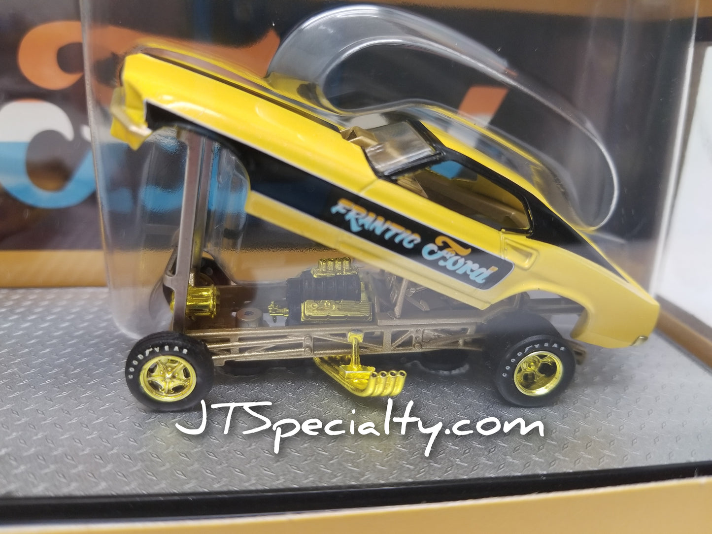 M2 CHASE 1969 Ford F-350 & 1969 Ford Mustang Funny Car - Frantic Ford Auto Hauler