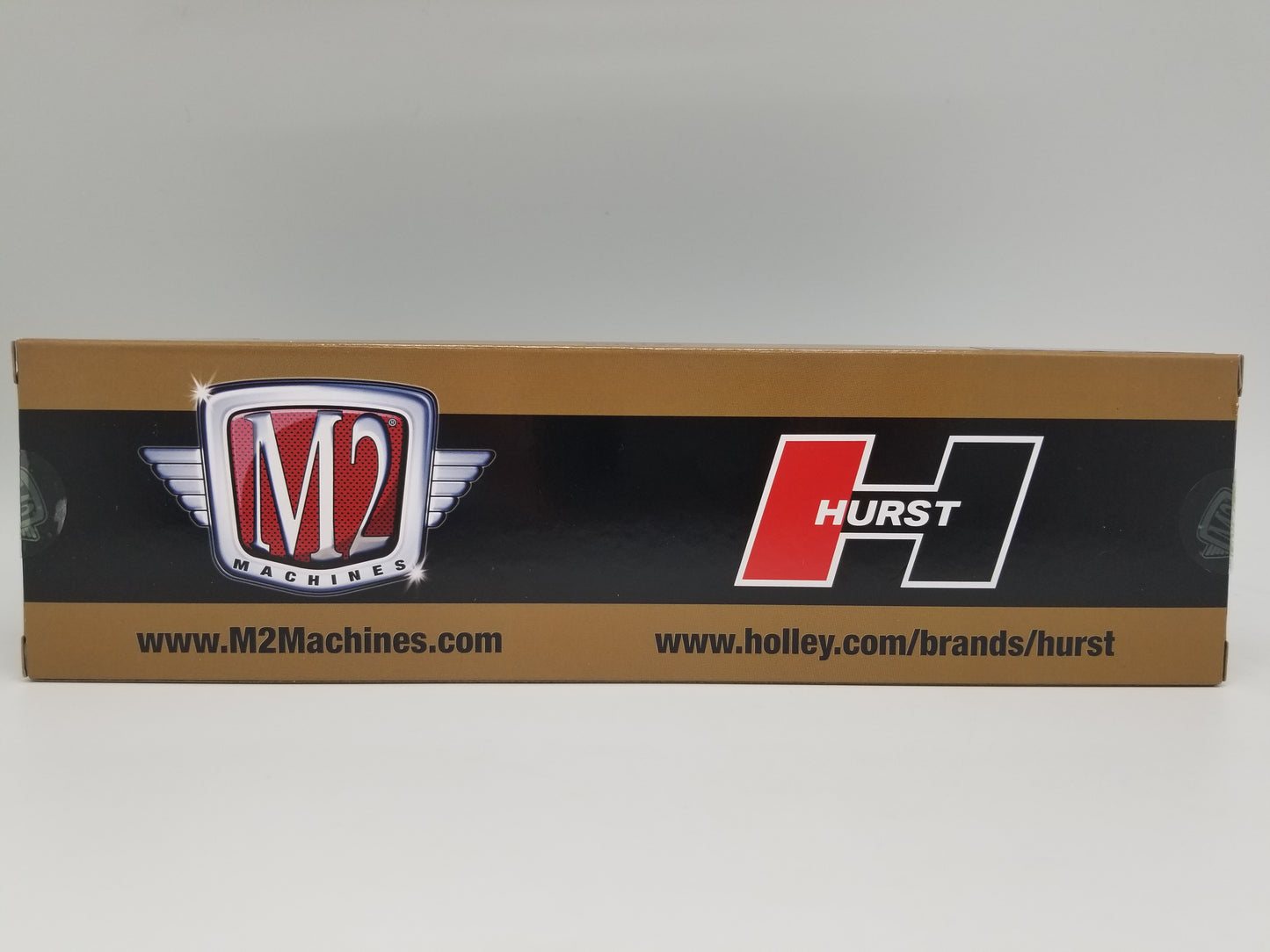 M2 CHASE 1966 Dodge L600 COE & 1966 Charger HEMI - Hurst Auto Hauler