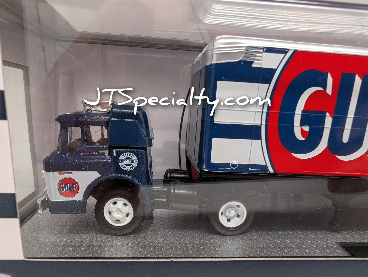 M2 1976 Ford C-600 & 1968 Ford Mustang Fastback 2+2 - GULF Auto Hauler