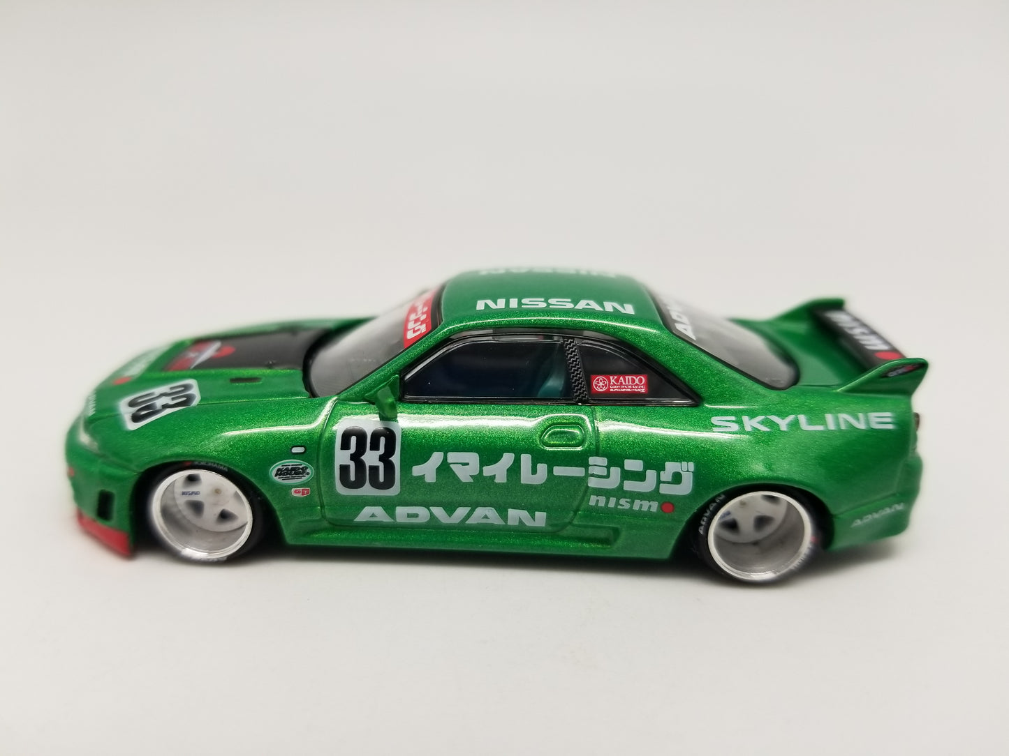 Kaido House 150 Nissan Skyline GT-R (R33)
