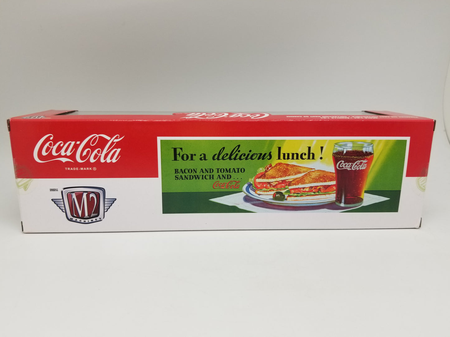 M2 1958 Chevrolet Spartan LCF & 1958 Apache Stepside - Coca-Cola Hauler
