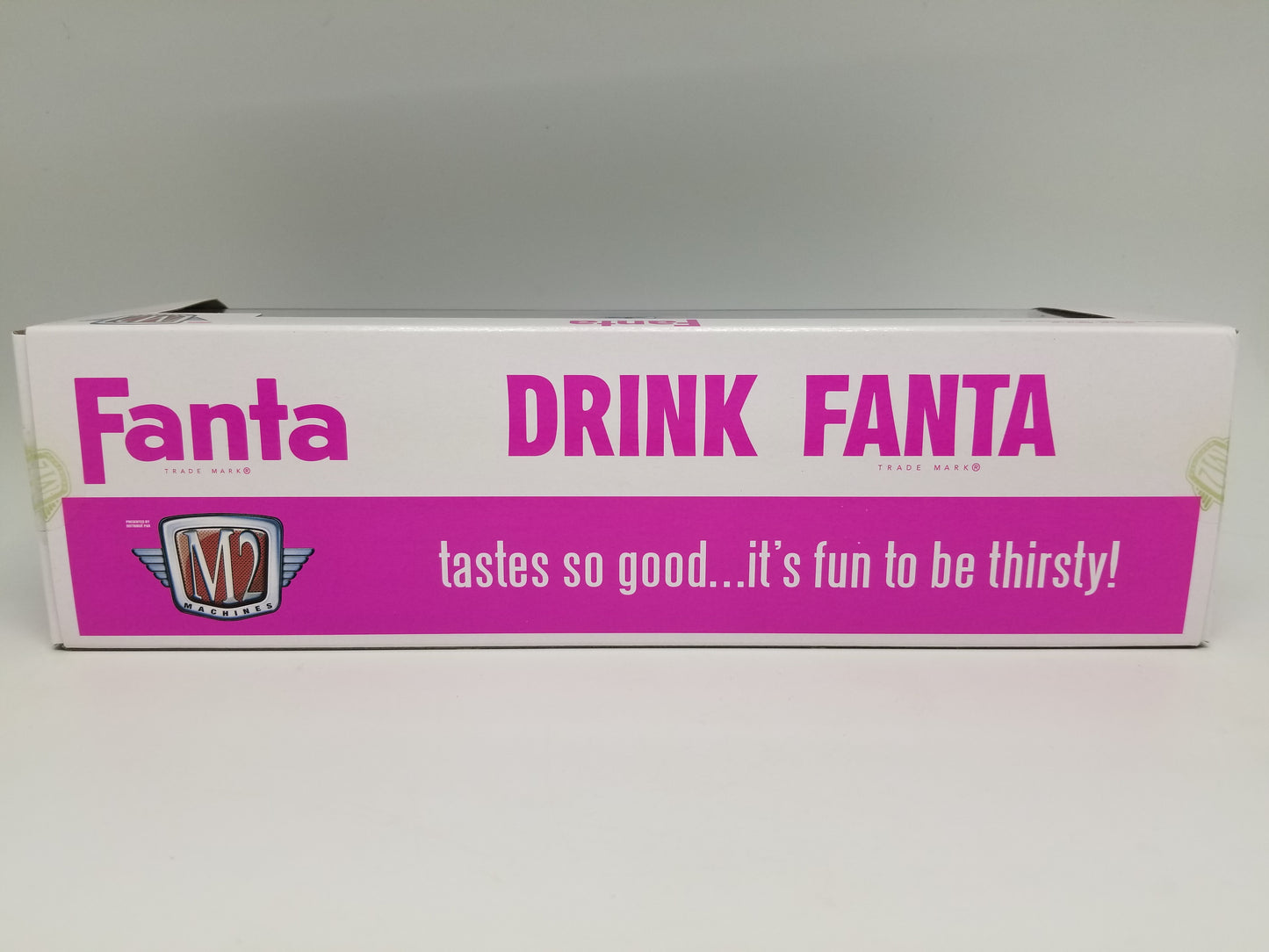 M2 SUPER CHASE 1958 Dodge COE Truck & 1941 Willys Coupe Gasser - Fanta Auto Hauler