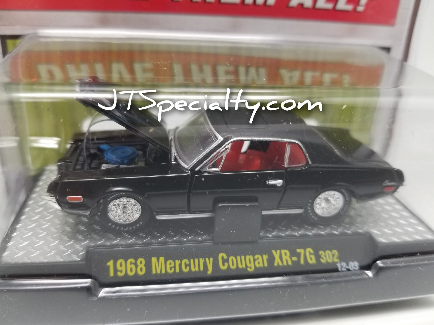 M2 1968 Mercury Cougar XR-7G 302 - Detroit Muscle