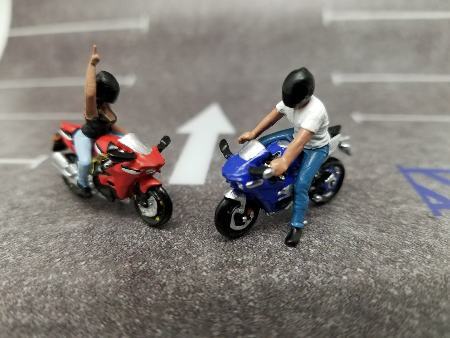 American Diorama MotoMania Motorcycles and Riders