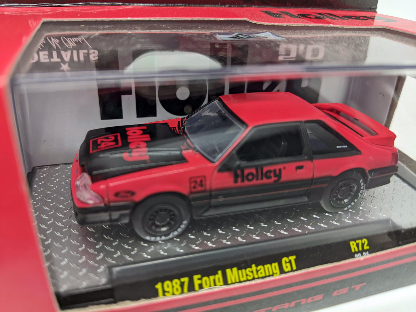 M2 1987 Ford Mustang GT - Holley