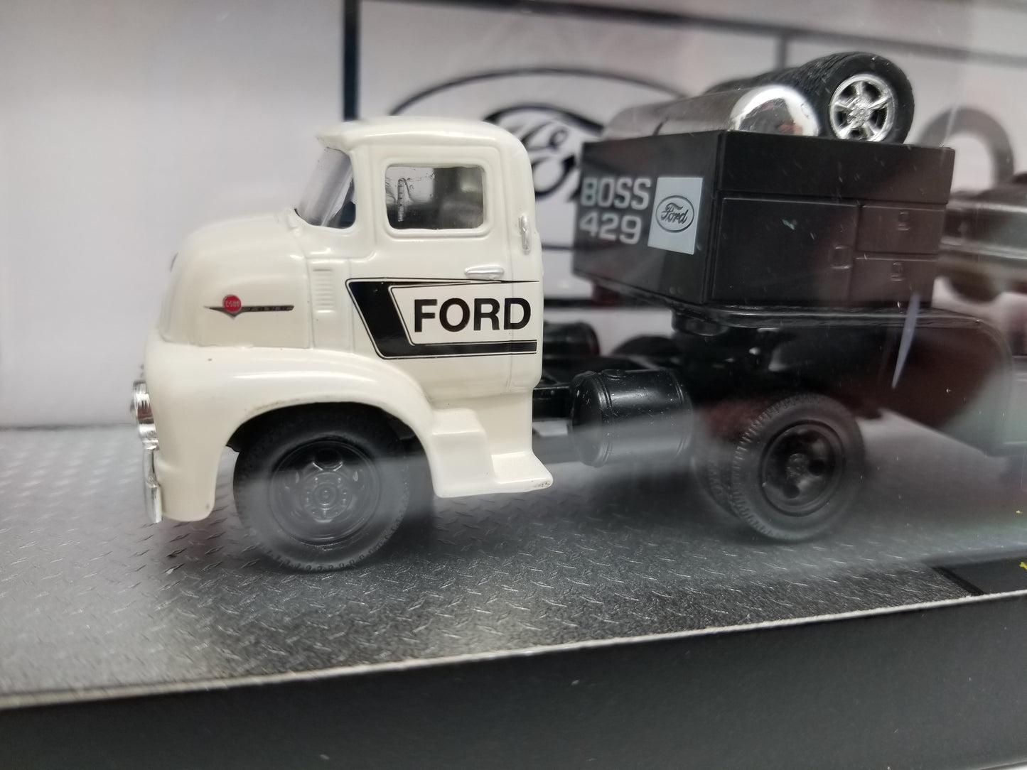M2 1970 Ford Mustang & 1956 Ford COE - FORD