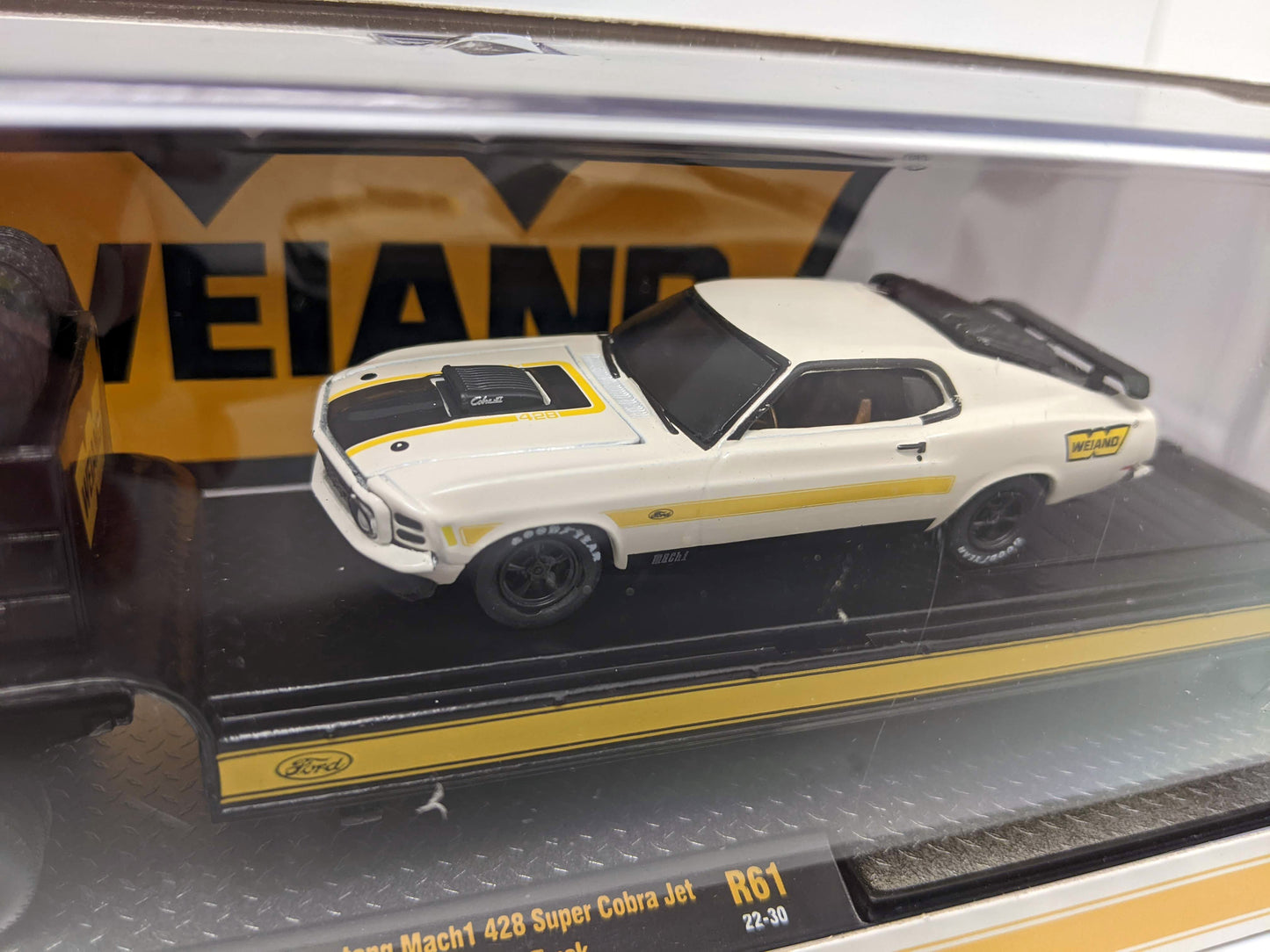 M2 1970 Ford Mustang Mach 1 428 Super Cobra Jet & 1966 Ford C-950 Truck - Weiand