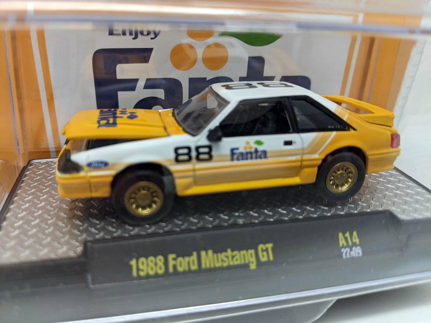 M2 1988 Ford Mustang GT - Fanta Pineapple