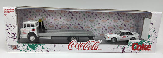 M2 1990 Ford C-8000 & 1990 Ford Mustang GT