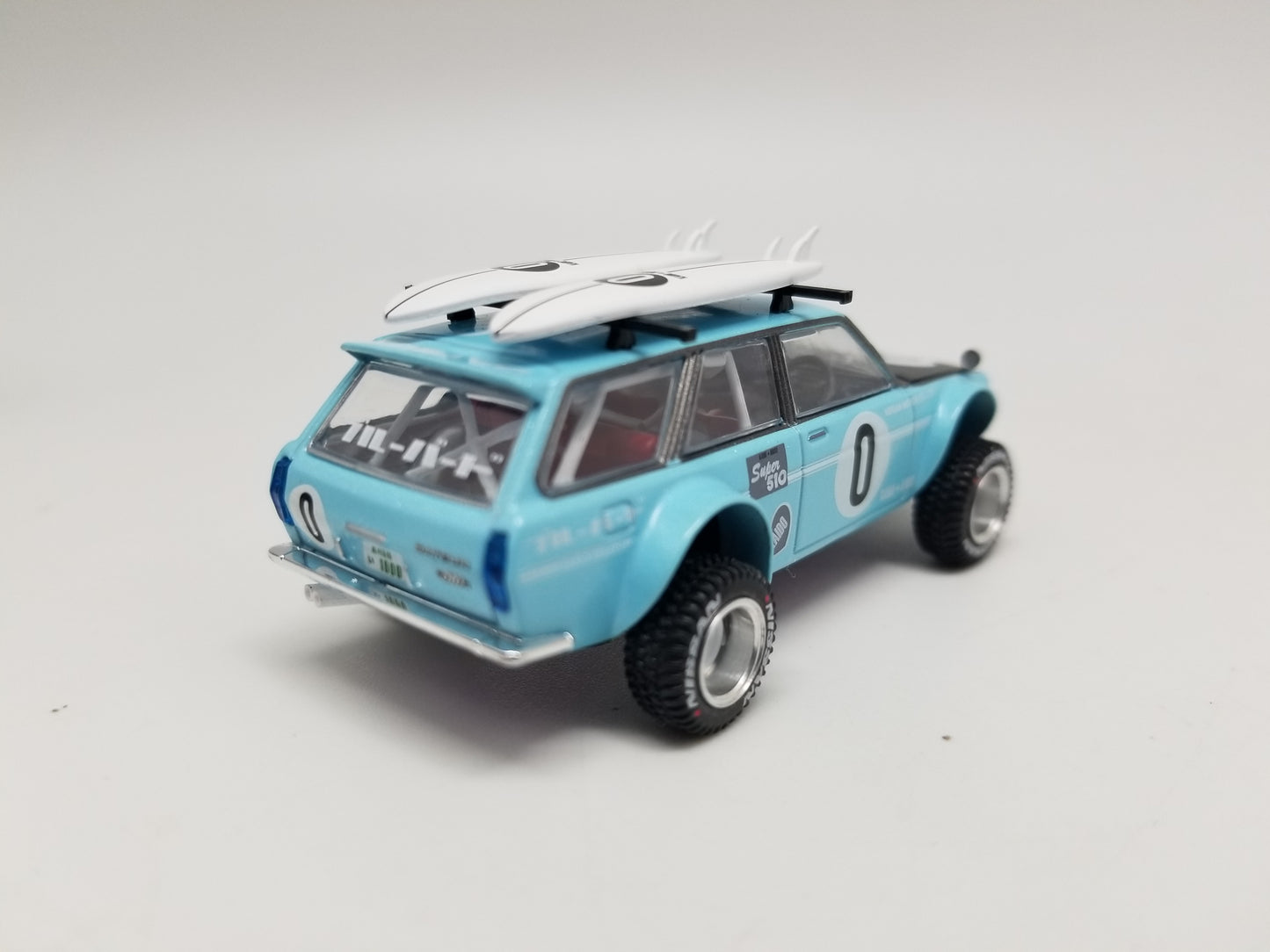 Kaido House 092 Datsun 510 Wagon 4x4 Winter Holiday Surf BL