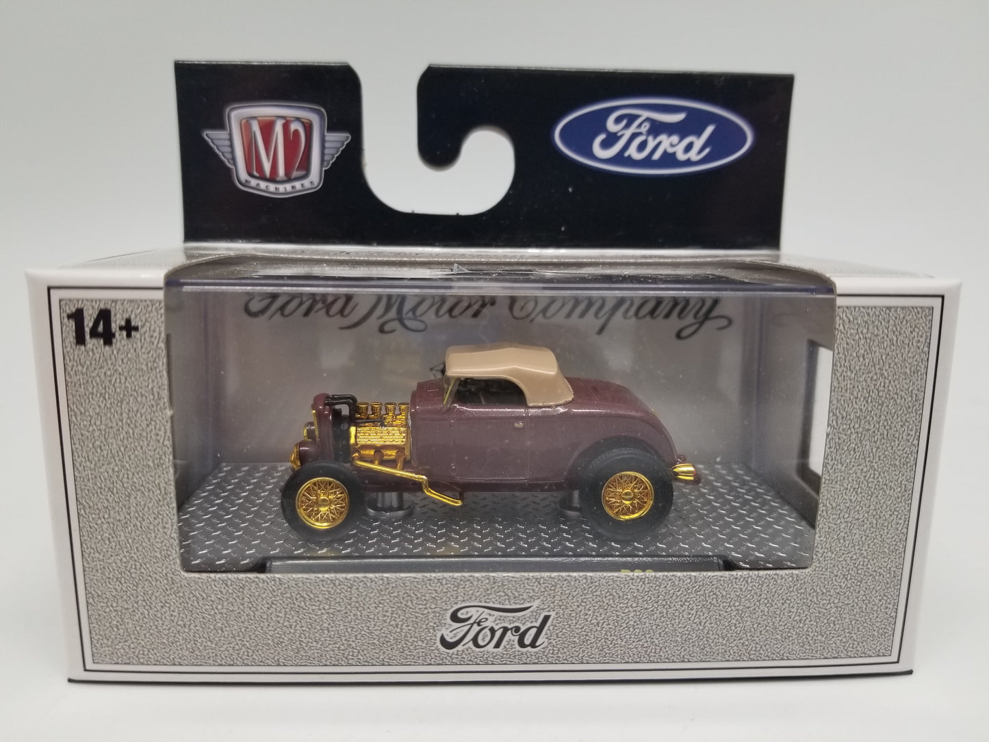 M2 CHASE - 1932 Ford Roadster - FoMoCo