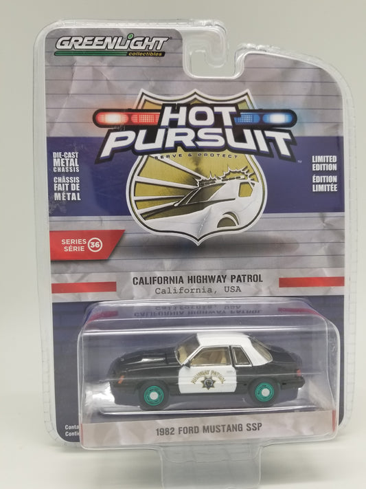 GL CHASE - 1982 Ford Mustang SSP - Hot Pursuit California Highway Patrol