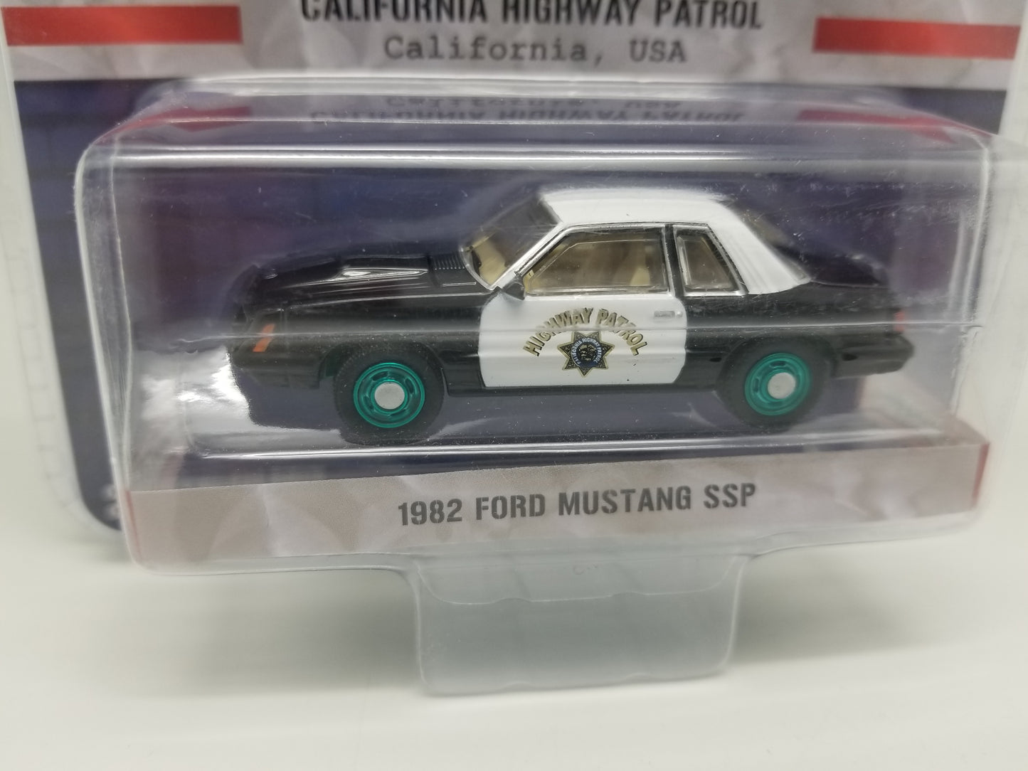 GL CHASE - 1982 Ford Mustang SSP - Hot Pursuit California Highway Patrol