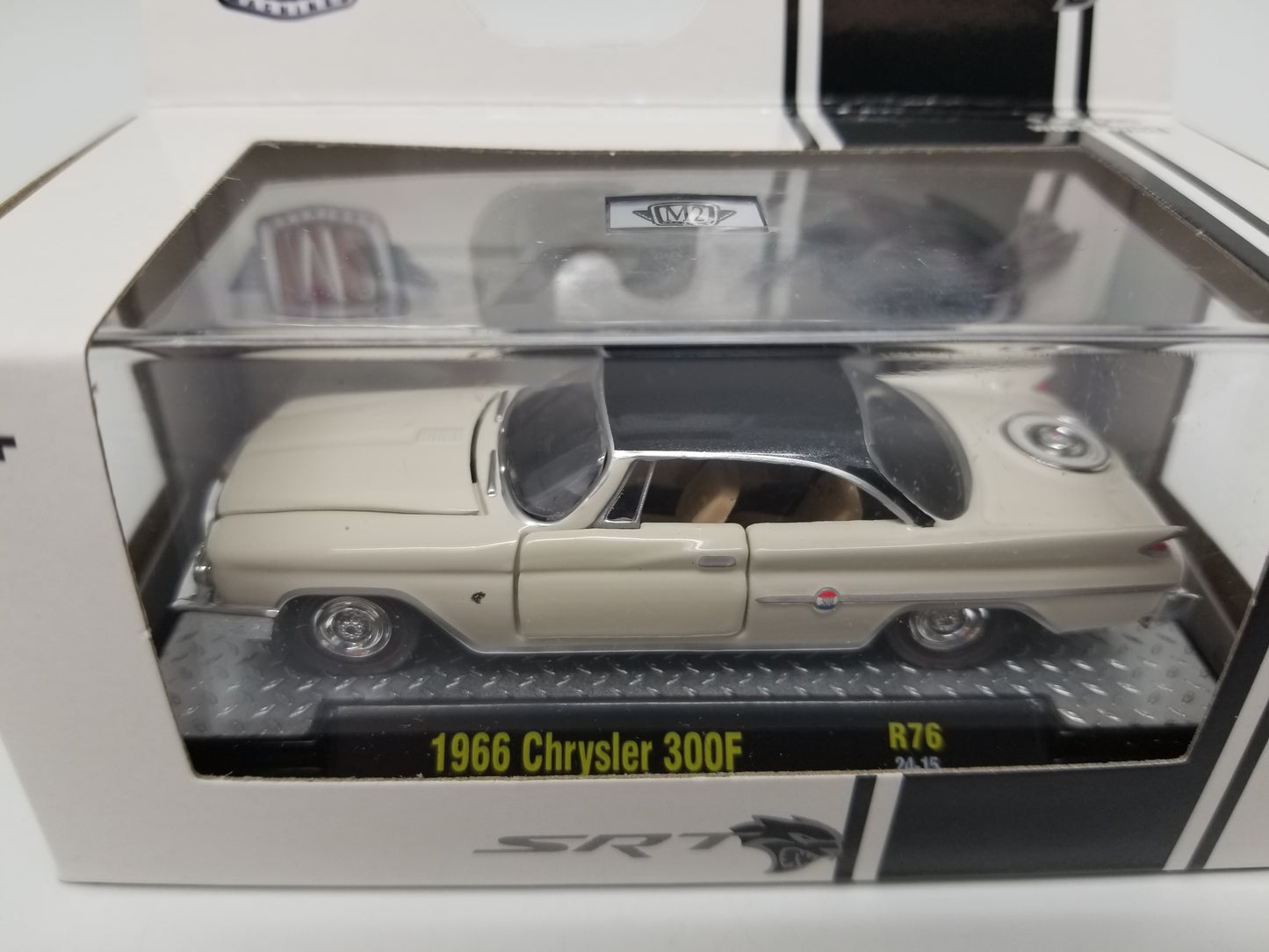 M2 1966 Chrysler 300F - SRT