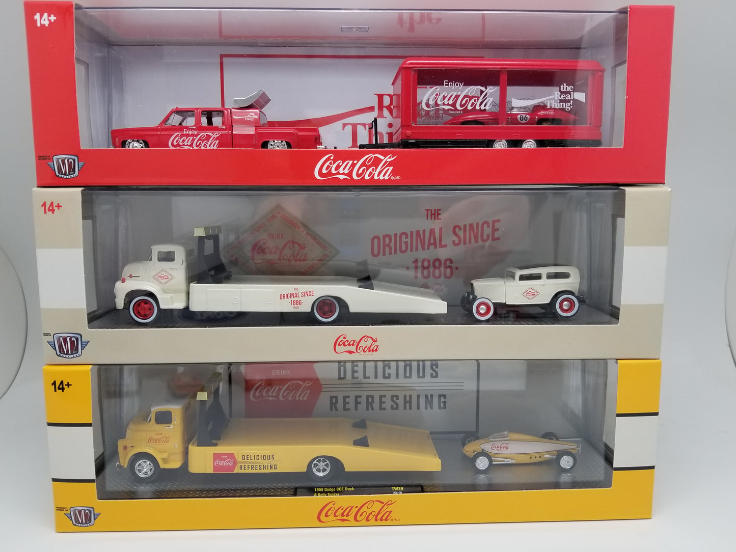 M2 56000-TW29 Coca-Cola Auto Hauler Set
