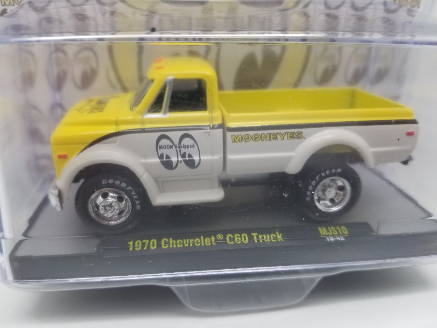 M2 1970 Chevrolet C60 Truck - Mooneyes