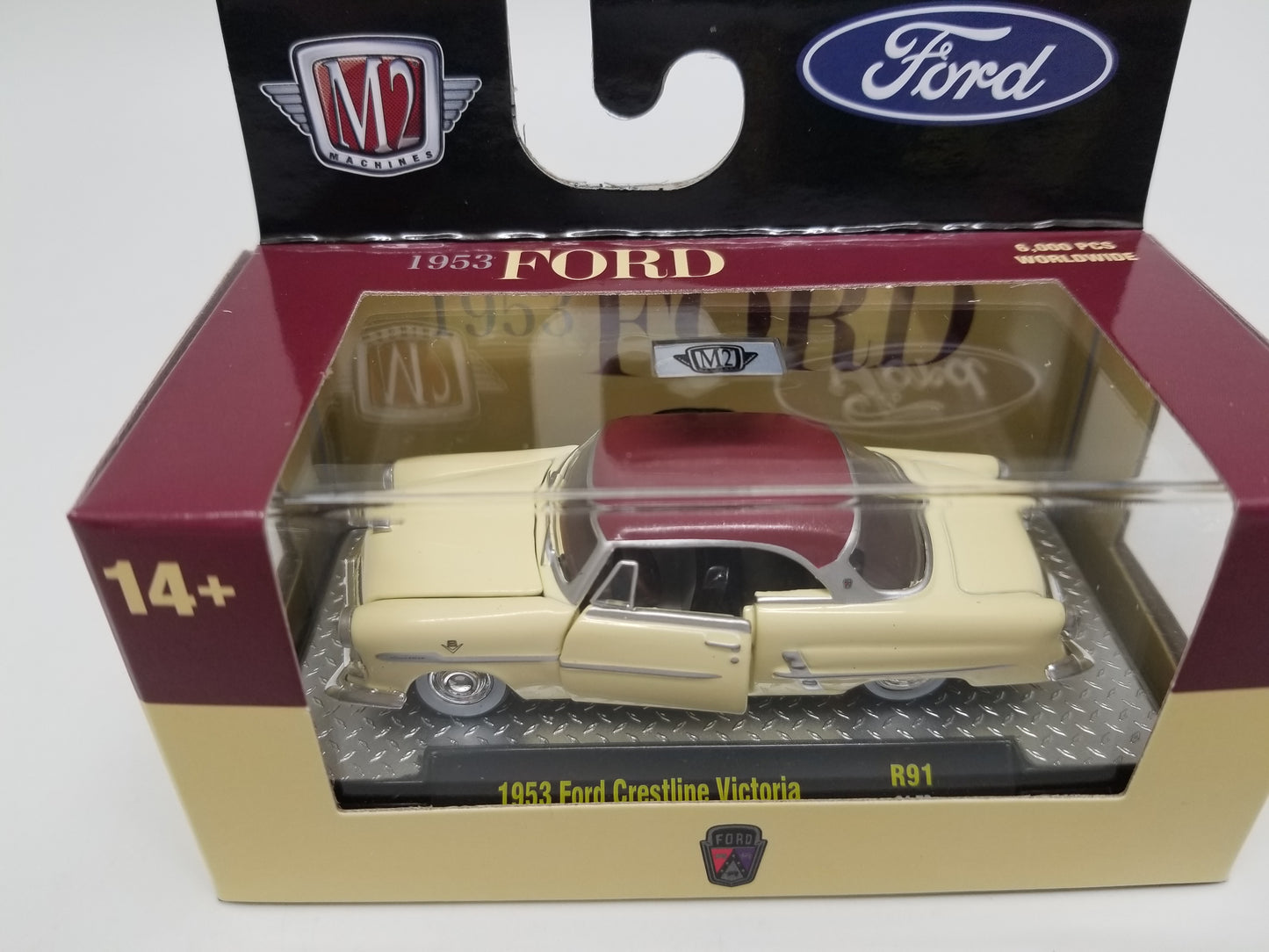 M2 1953 Ford Crestline Victoria