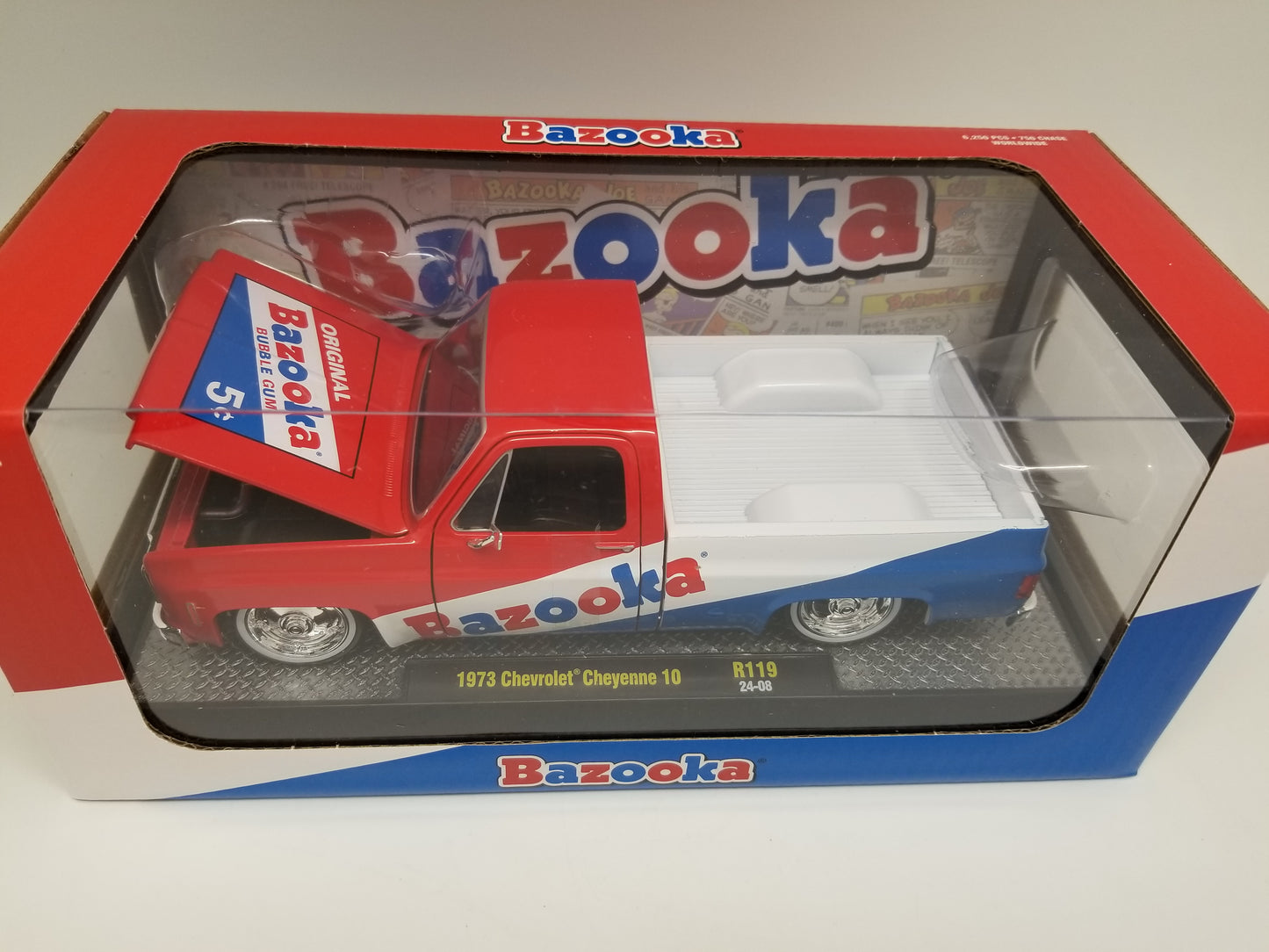 M2 1:24 Scale - 1973 Chevrolet Cheyenne 10 - Bazooka