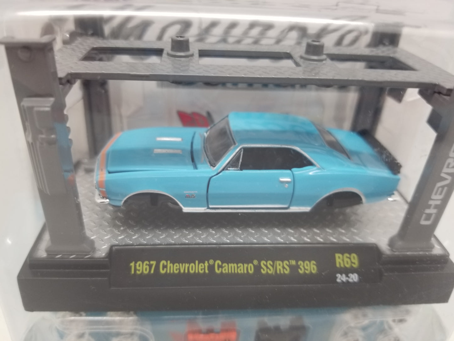 M2 1967 Chevrolet Camaro SS/RS 396 - Model Kit