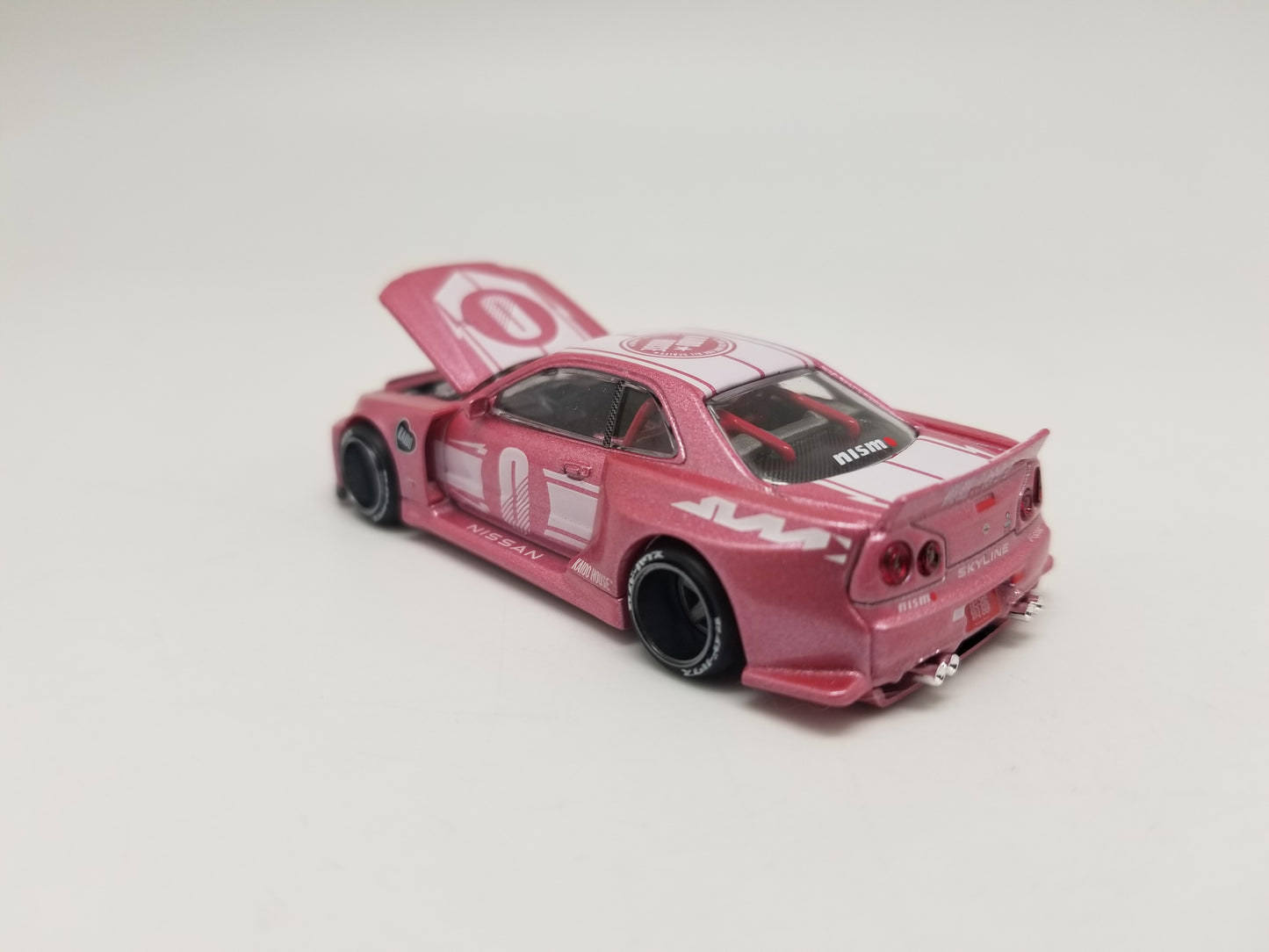 Kaido House 128 Nissan Skyline GT-R (R34) - PINK