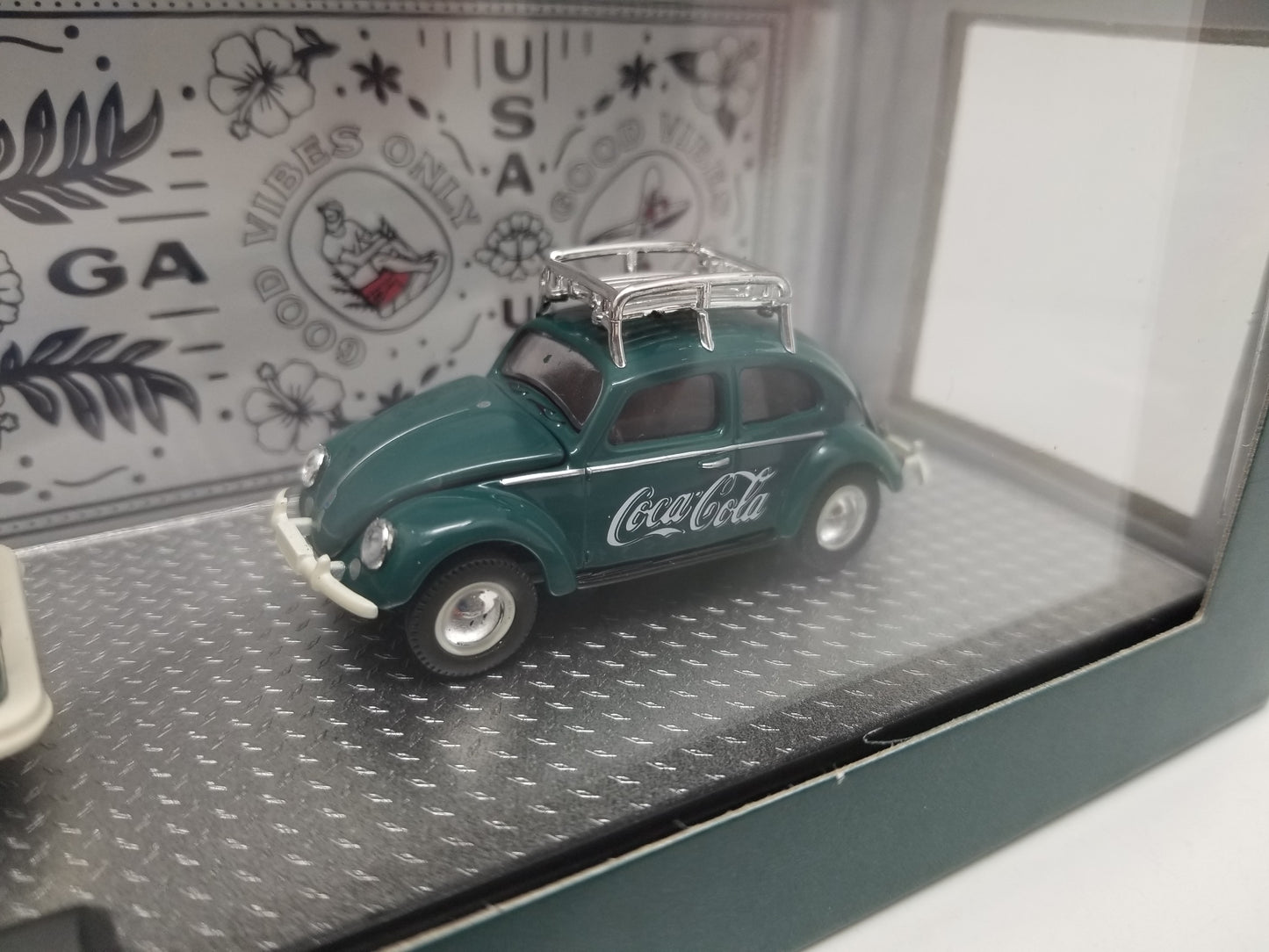 M2 1960 VW Delivery Van & 1953 VW Beetle Deluxe USA Model - Coca-Cola Auto Hauler