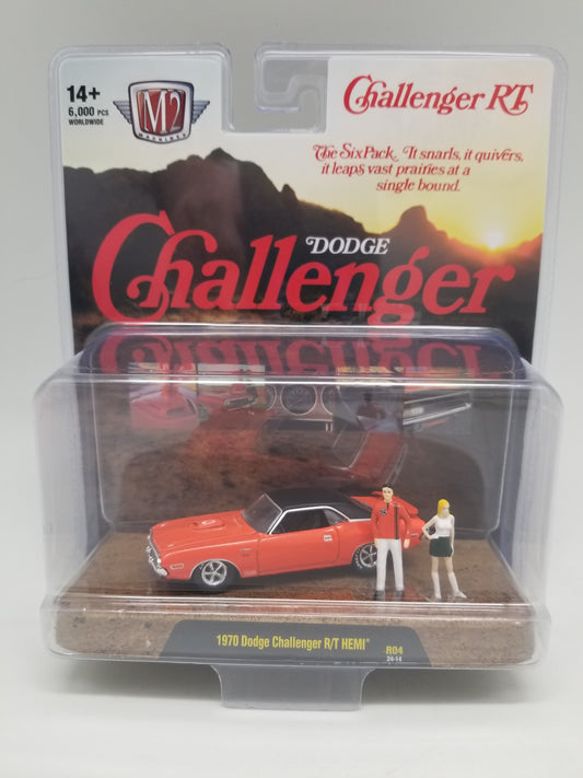 M2 Auto-Figs 1970 Dodge Challenger R/T HEMI