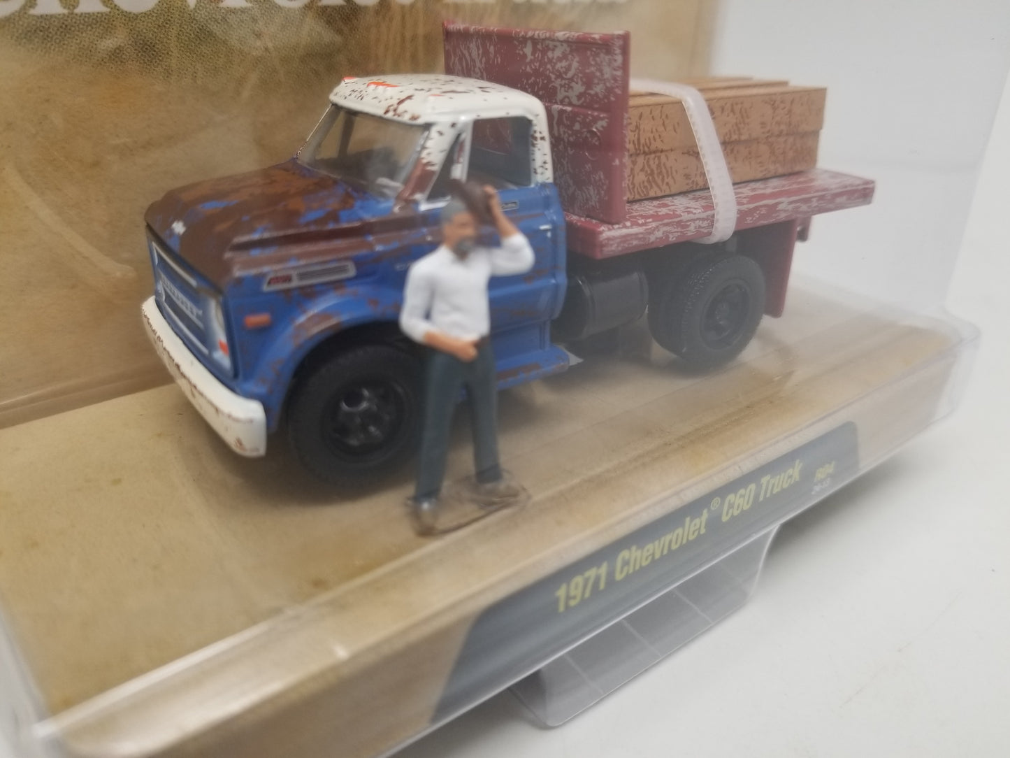 M2 Auto-Figs 1971 Chevrolet C60 Truck - Farmer