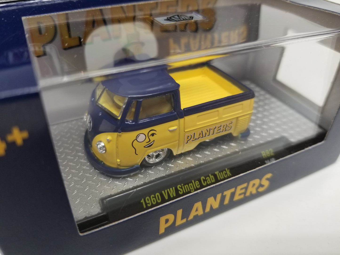 M2 1960 VW Single Cab Truck - Planters