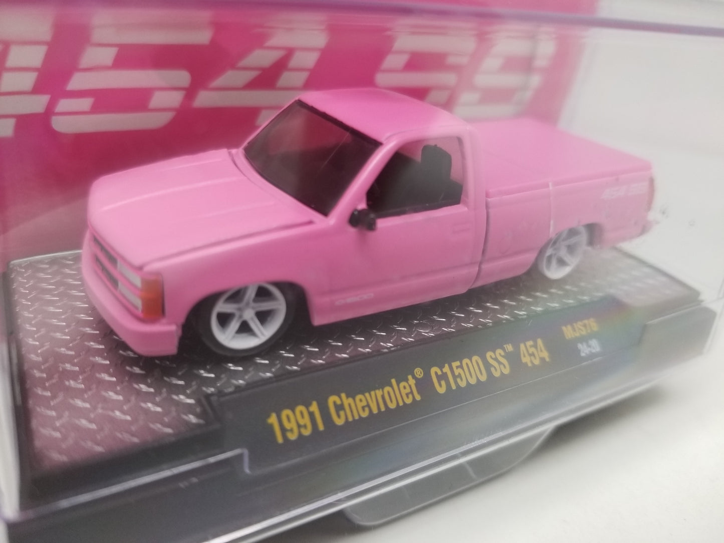 M2 1991 Chevrolet C1500 SS 454 - PINK - MiJo