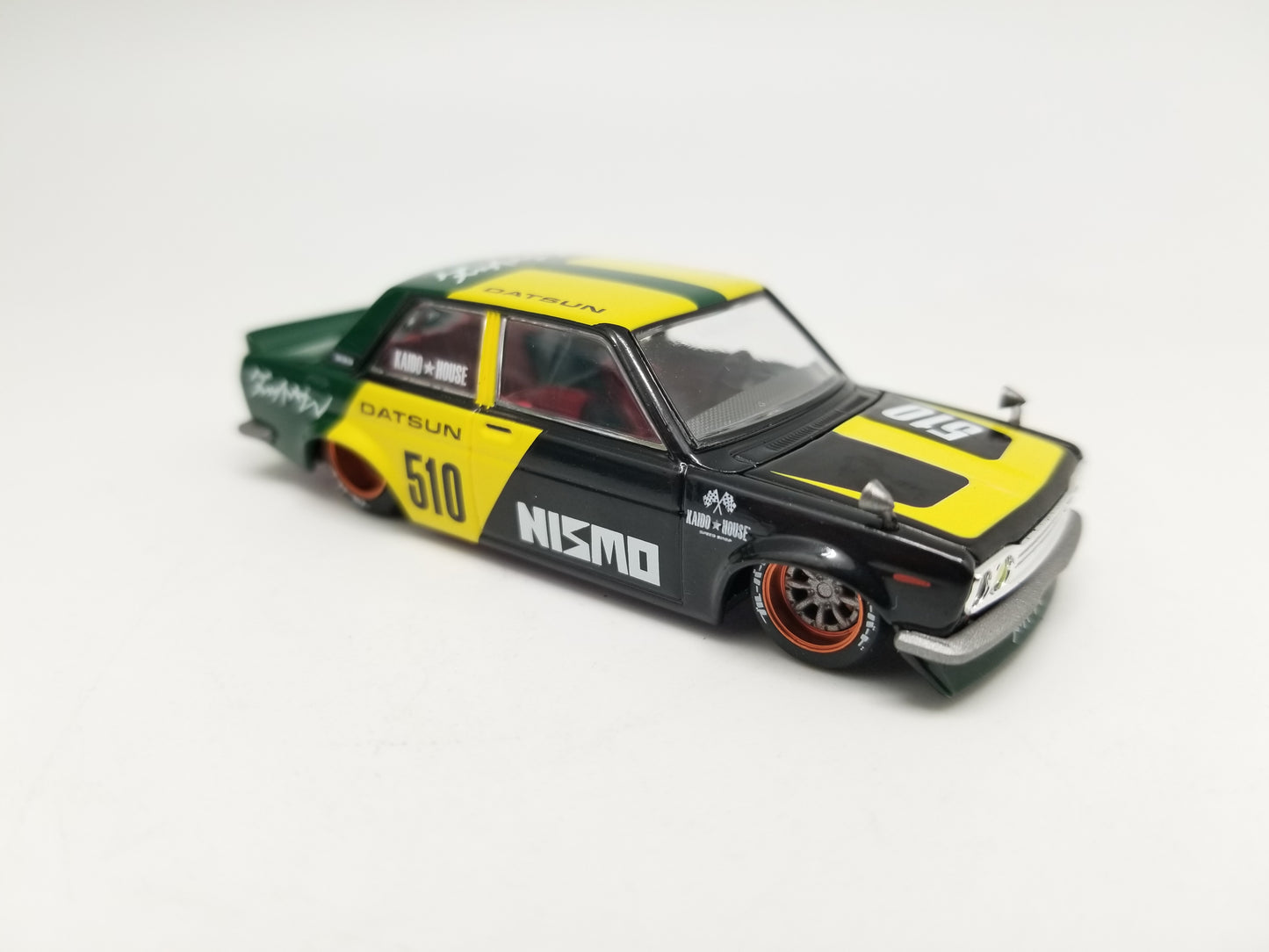 Kaido House 131 Datsun Street 510 - Black/Yellow/Green