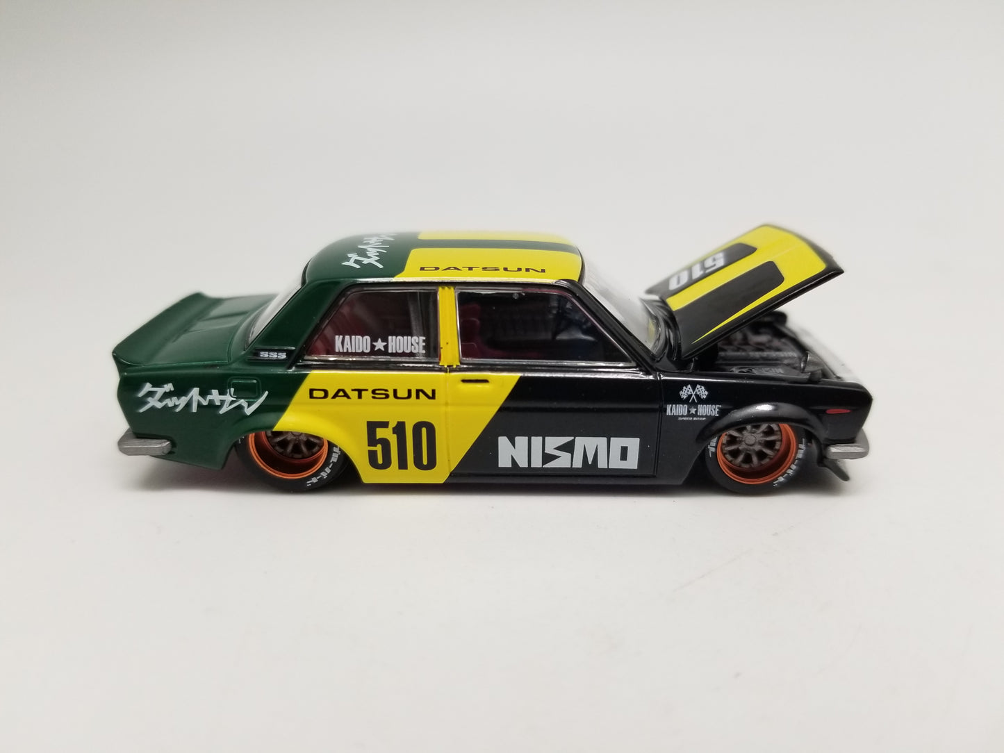 Kaido House 131 Datsun Street 510 - Black/Yellow/Green