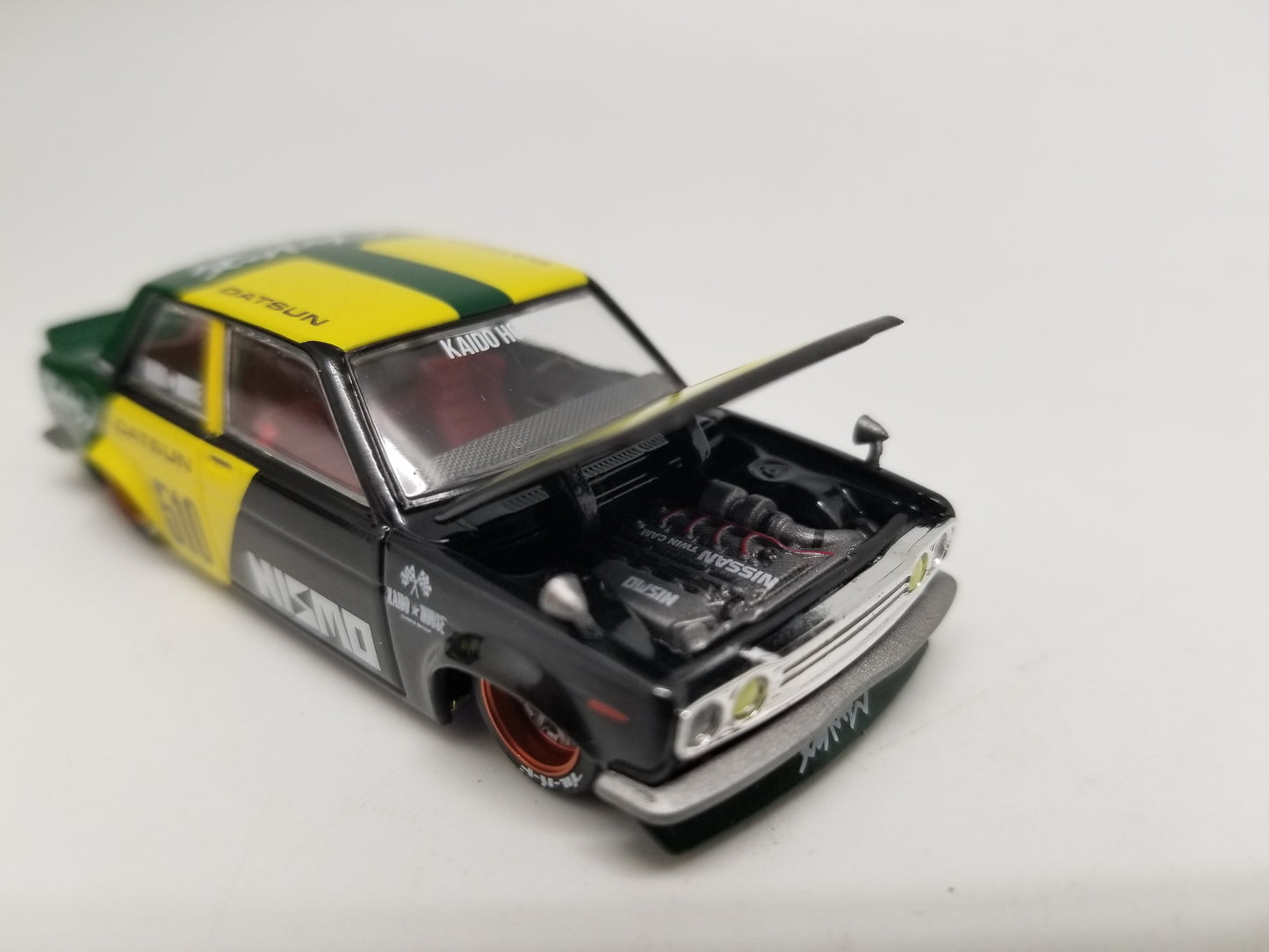 Kaido House 131 Datsun Street 510 - Black/Yellow/Green