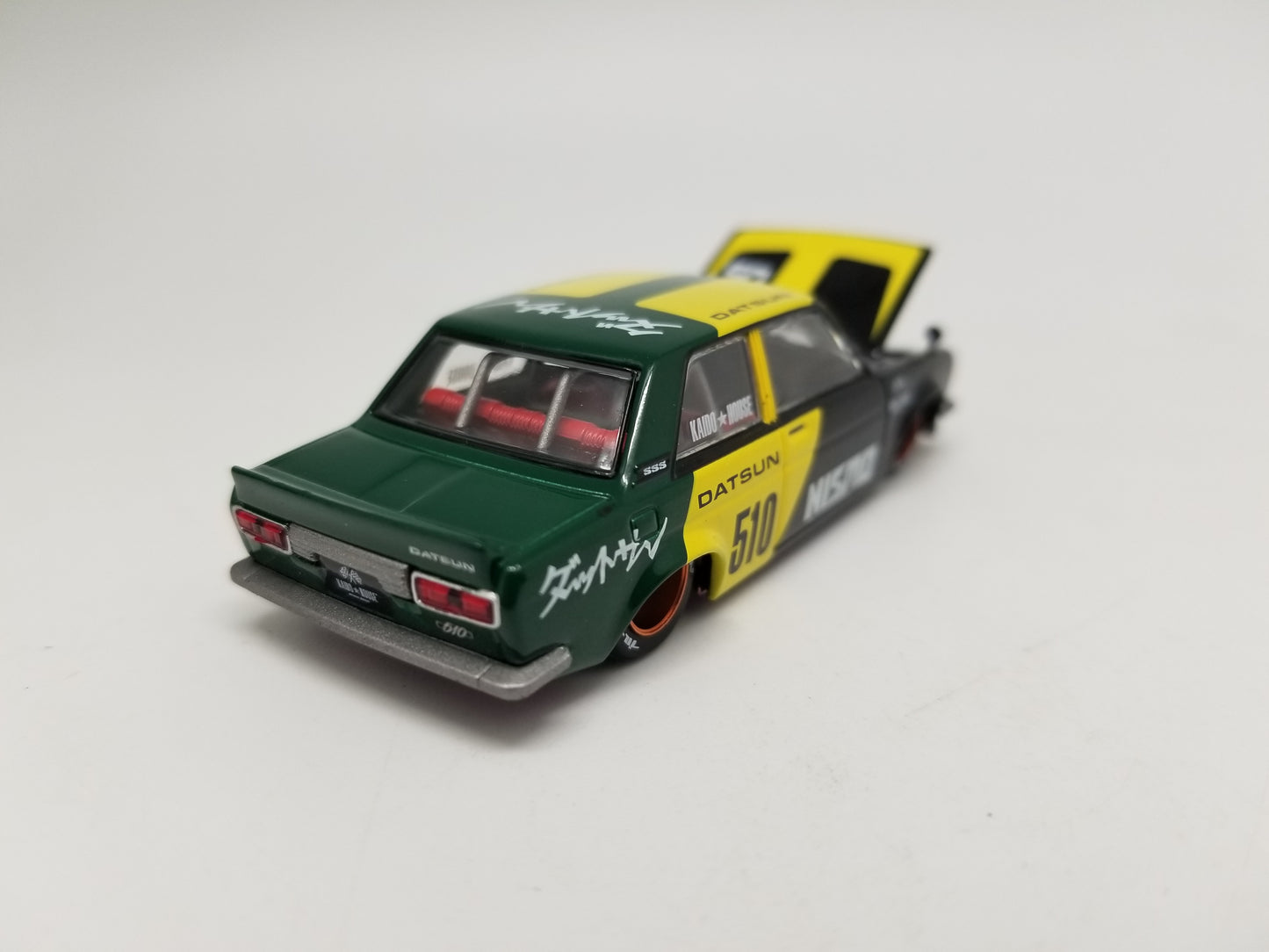 Kaido House 131 Datsun Street 510 - Black/Yellow/Green