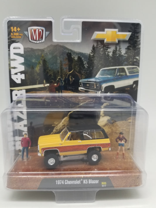 M2 Auto-Figs 1974 Chevrolet K5 Blazer