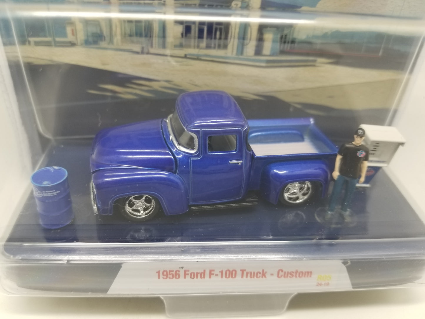 M2 Auto-Figs 1956 Ford F-100 Truck - Custom - VP Racing